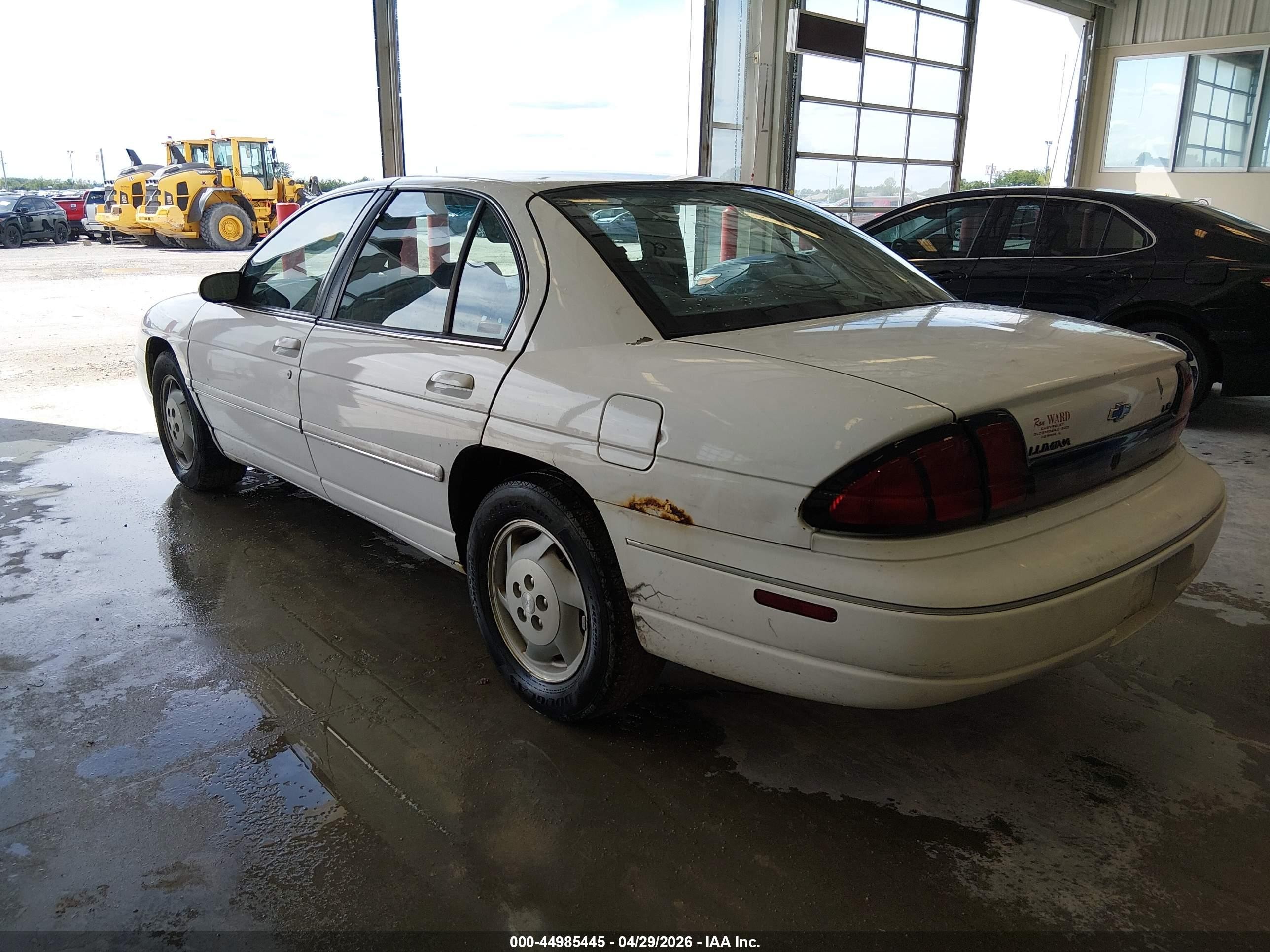 1997 Chevrolet Lumina Ls Белый vin: 2G1WL52M4V9234551
