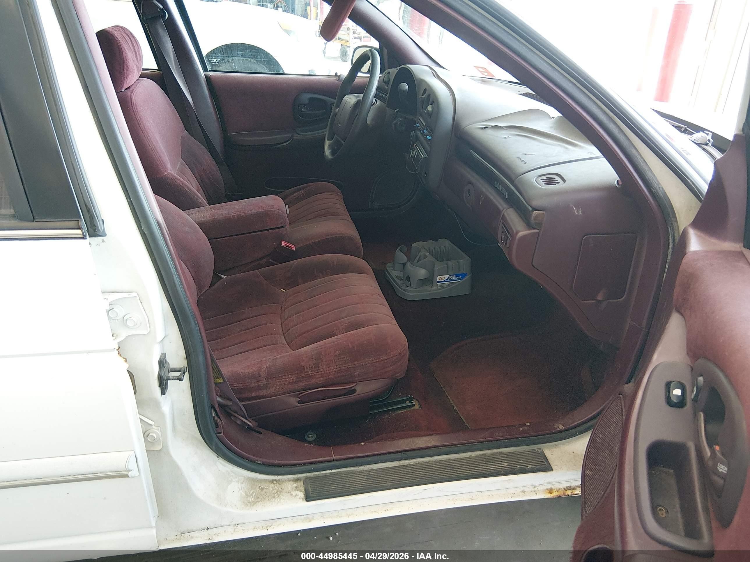 1997 Chevrolet Lumina Ls Белый vin: 2G1WL52M4V9234551