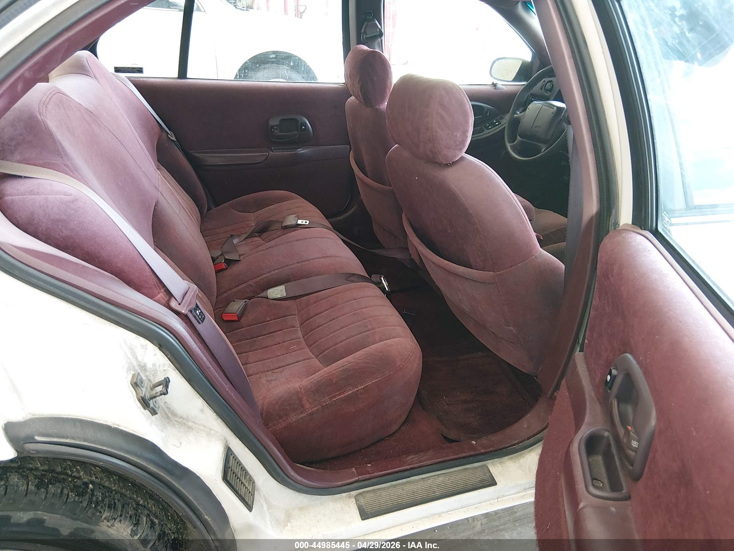 1997 Chevrolet Lumina Ls Белый vin: 2G1WL52M4V9234551