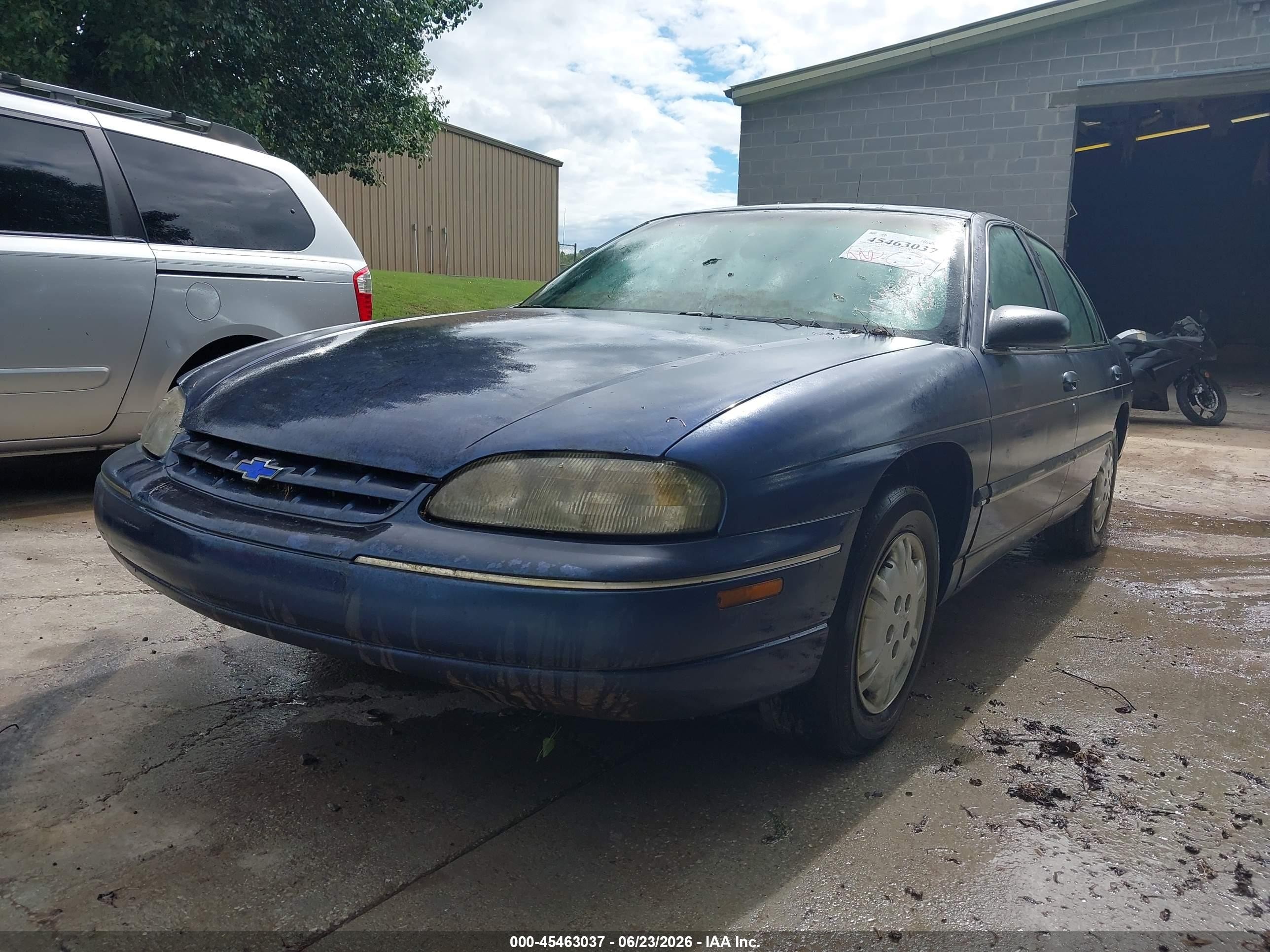 1997 Chevrolet Lumina Police Blue vin: 2G1WL52M5V9331824
