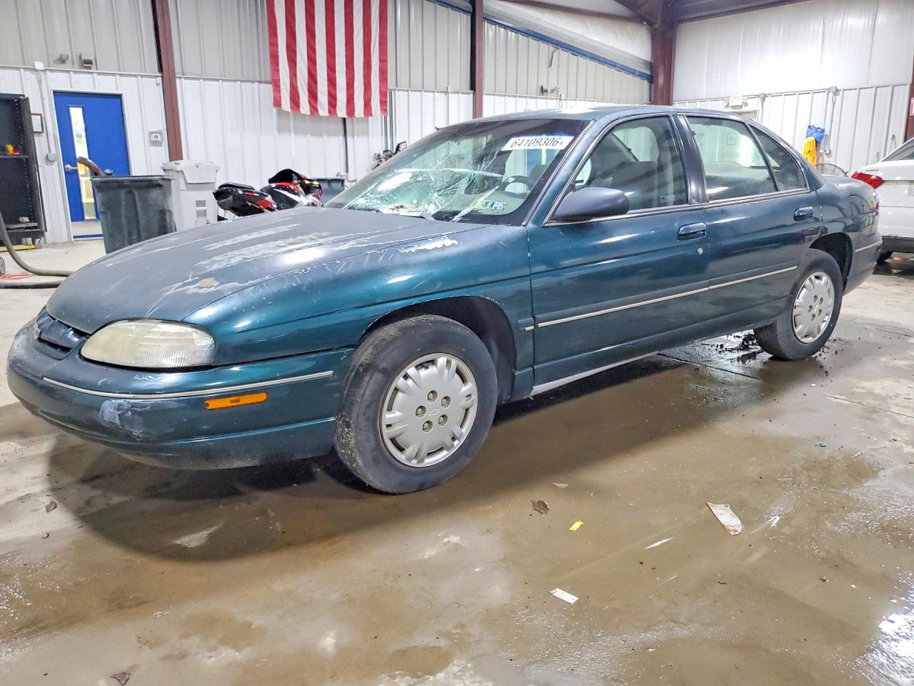 1998 Chevrolet Lumina Base Blue vin: 2G1WL52M5W9232941