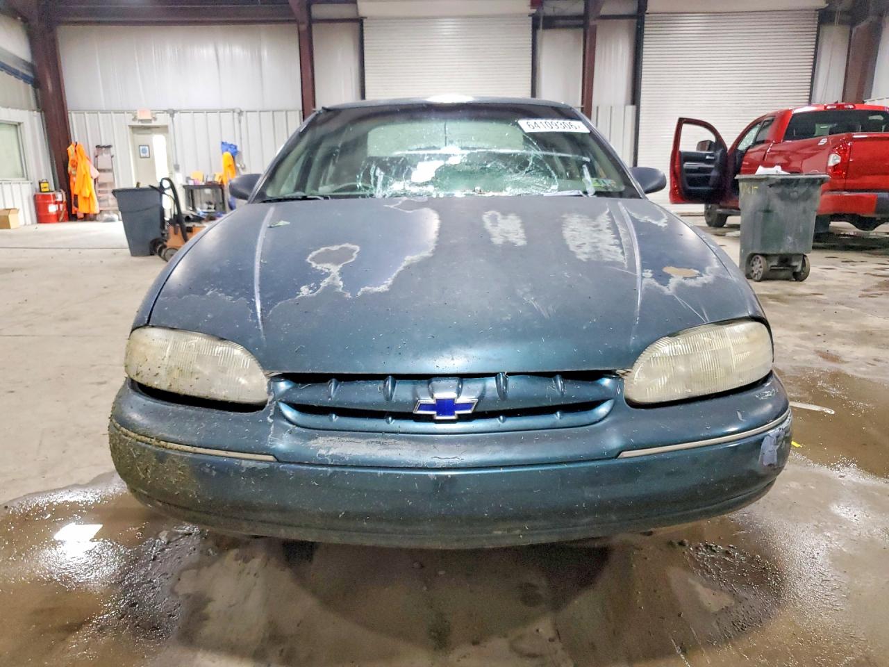 1998 Chevrolet Lumina Base Blue vin: 2G1WL52M5W9232941