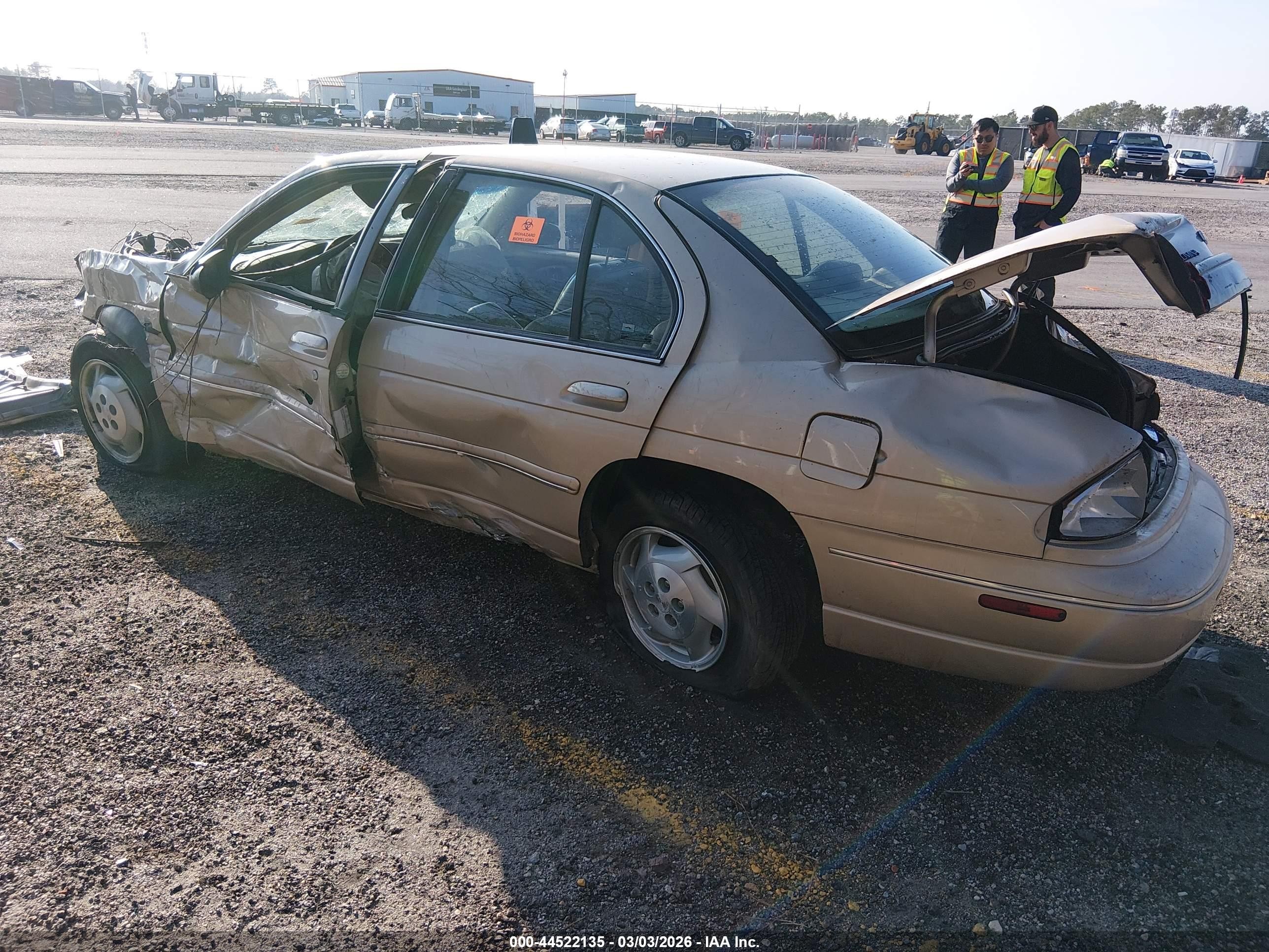 1999 Chevrolet Lumina Ls Gold vin: 2G1WL52M6X9221190
