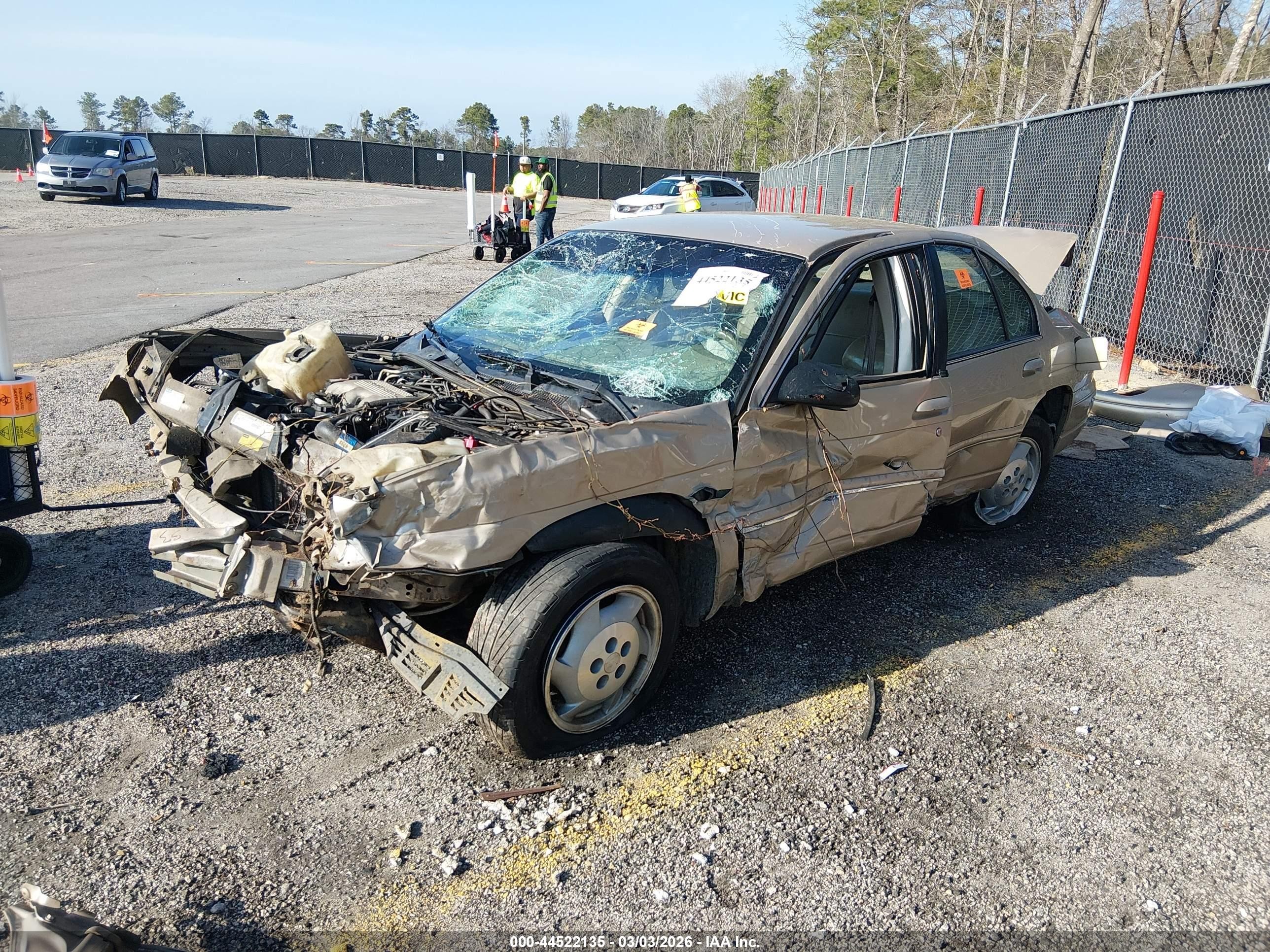 1999 Chevrolet Lumina Ls Gold vin: 2G1WL52M6X9221190