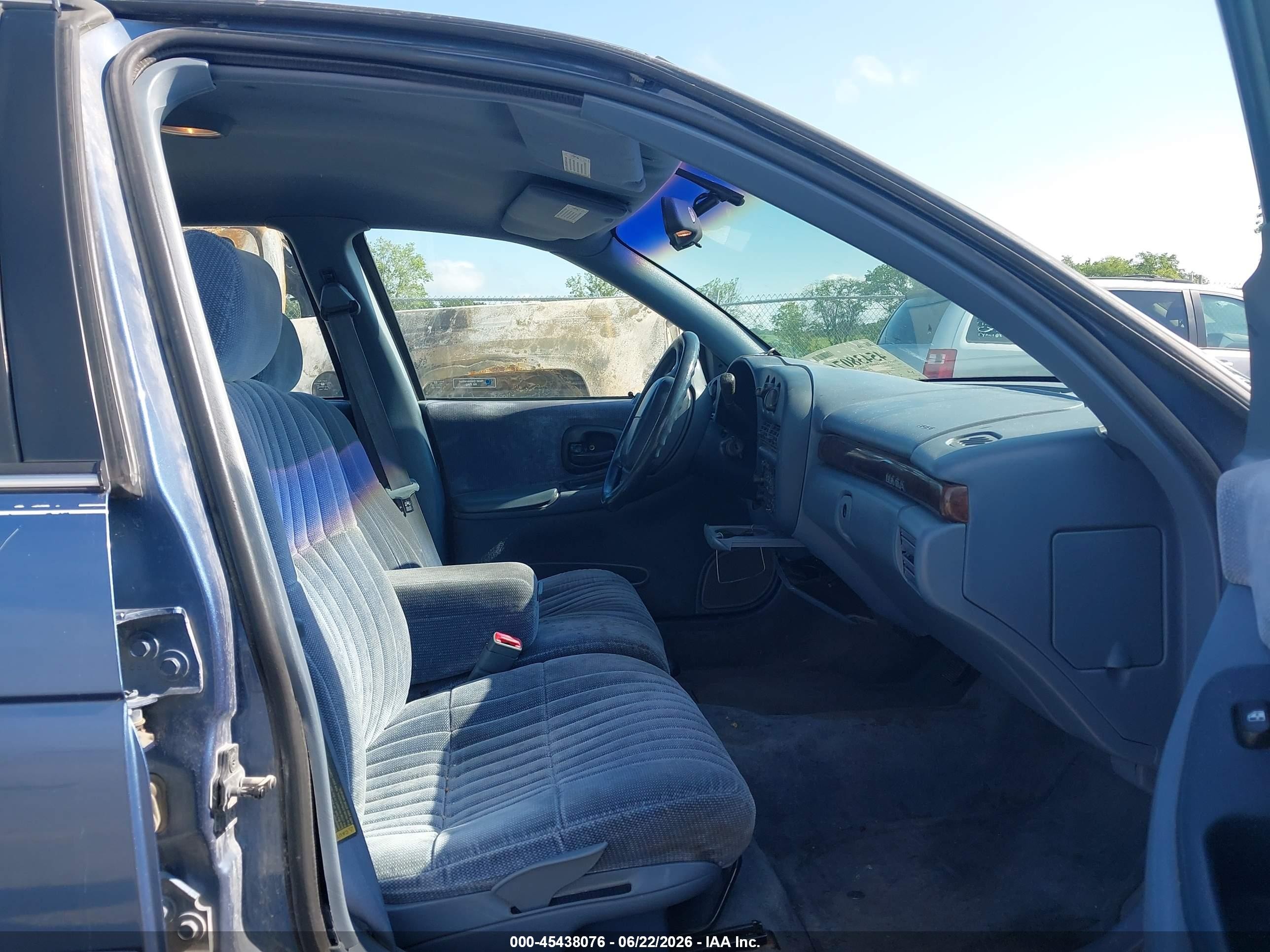 1998 Chevrolet Lumina   Blue vin: 2G1WL52M7W1116400