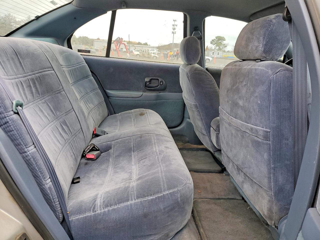 1995 Chev Lumina Серый vin: 2G1WL52M8S1151182