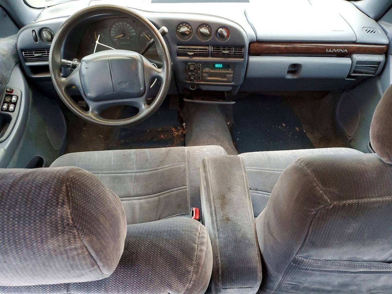 1995 Chev Lumina Серый vin: 2G1WL52M8S1151182