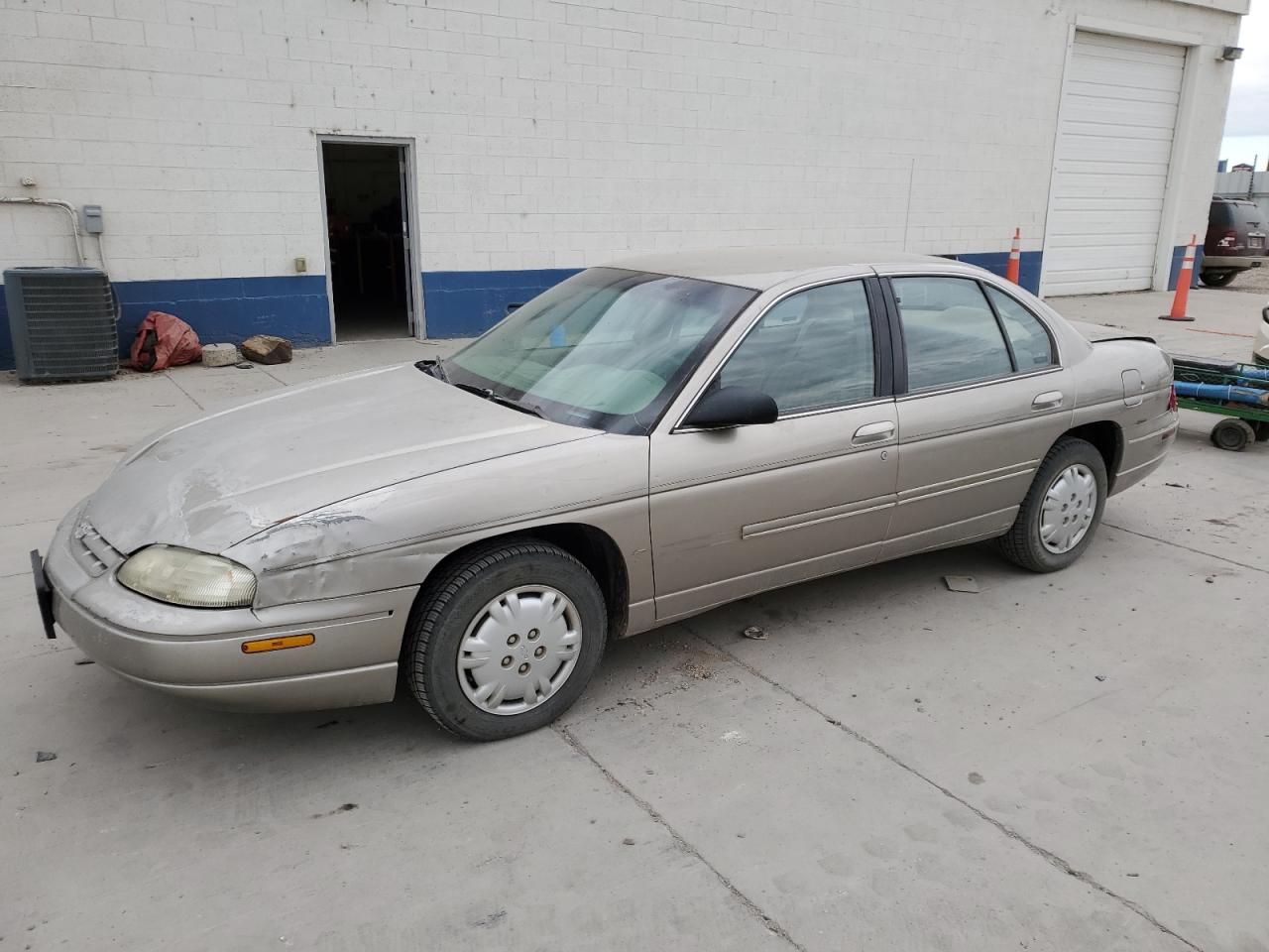 2G1WL52M8X9201930