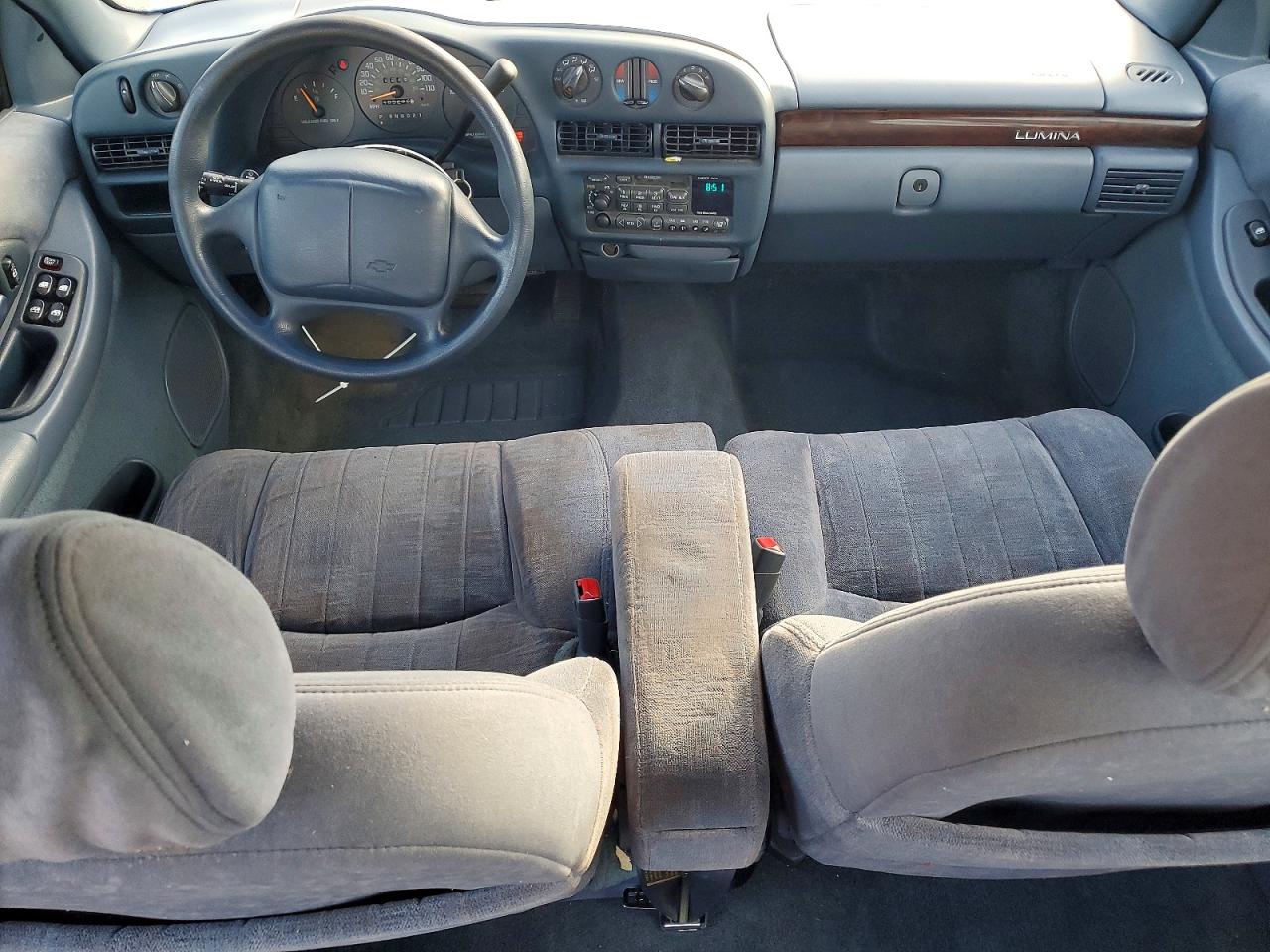 1996 Chev Lumina White vin: 2G1WL52M9T1143836