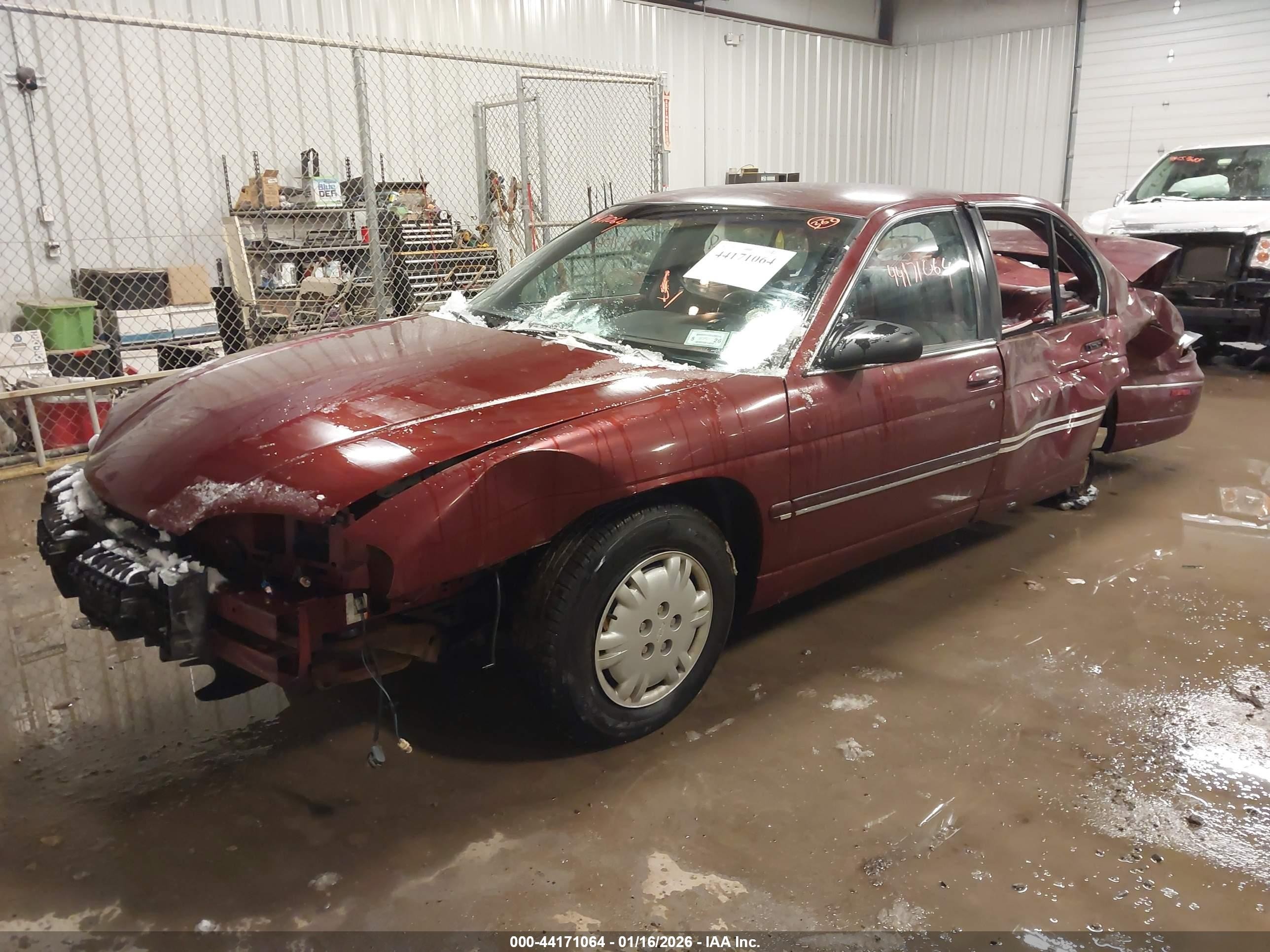 1996 Chevrolet Lumina   Red vin: 2G1WL52MXT1112224