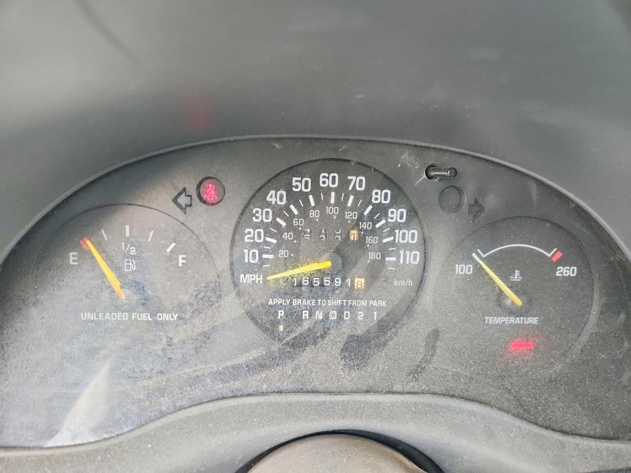 1998 Chevrolet Lumina Base Burgundy vin: 2G1WL52MXW1120229