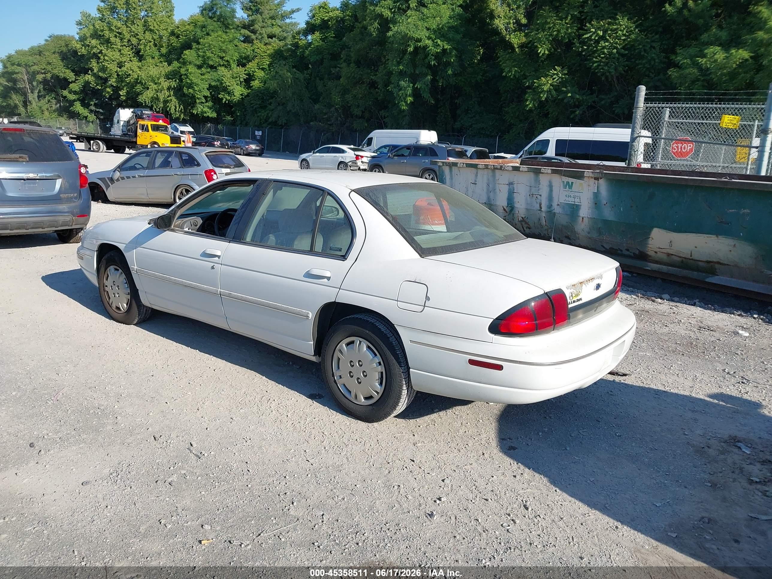 1998 Chevrolet Lumina   White vin: 2G1WL52MXW9123035