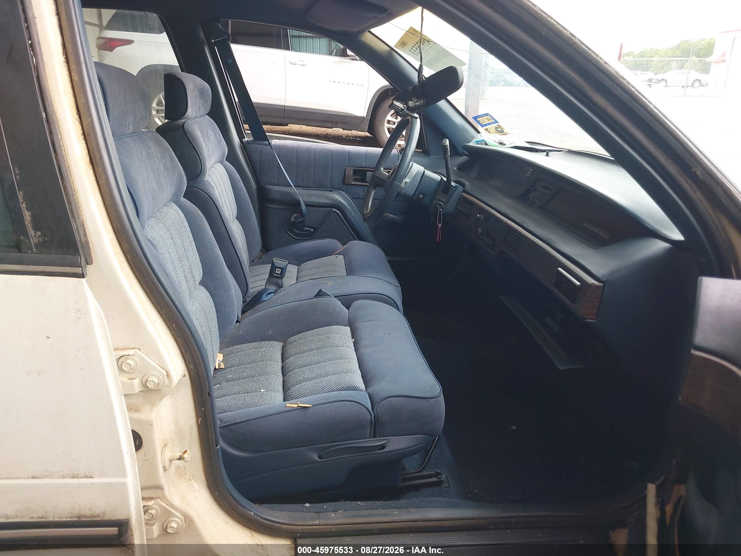 1991 Chevrolet Lumina   White vin: 2G1WL54T0M1129880