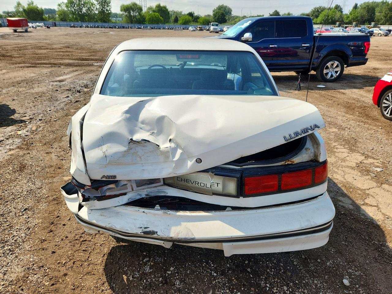 1992 Chevrolet Lumina White vin: 2G1WL54T0N1139956