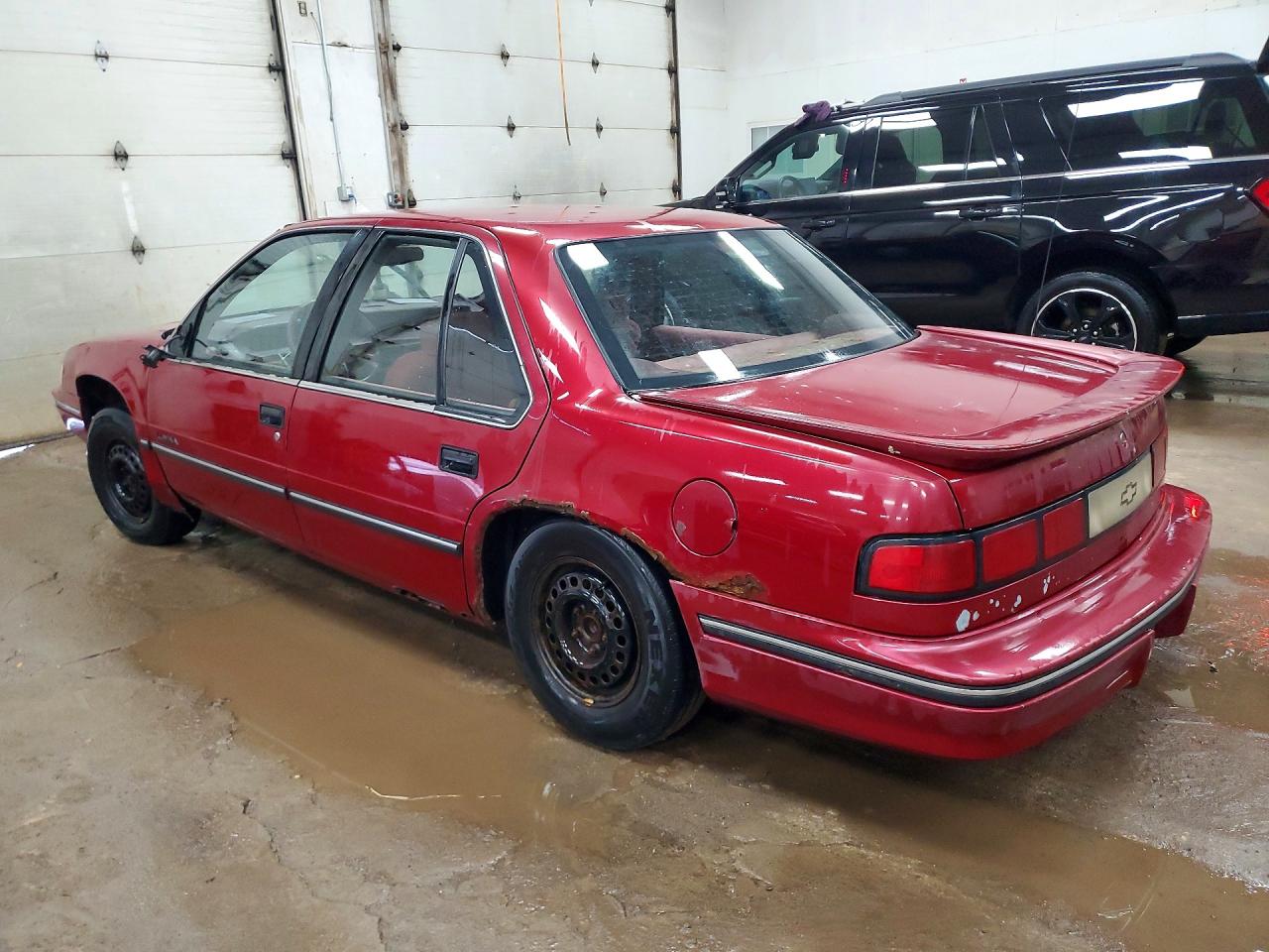 1993 Chevrolet Lumina Red vin: 2G1WL54T4P1118949
