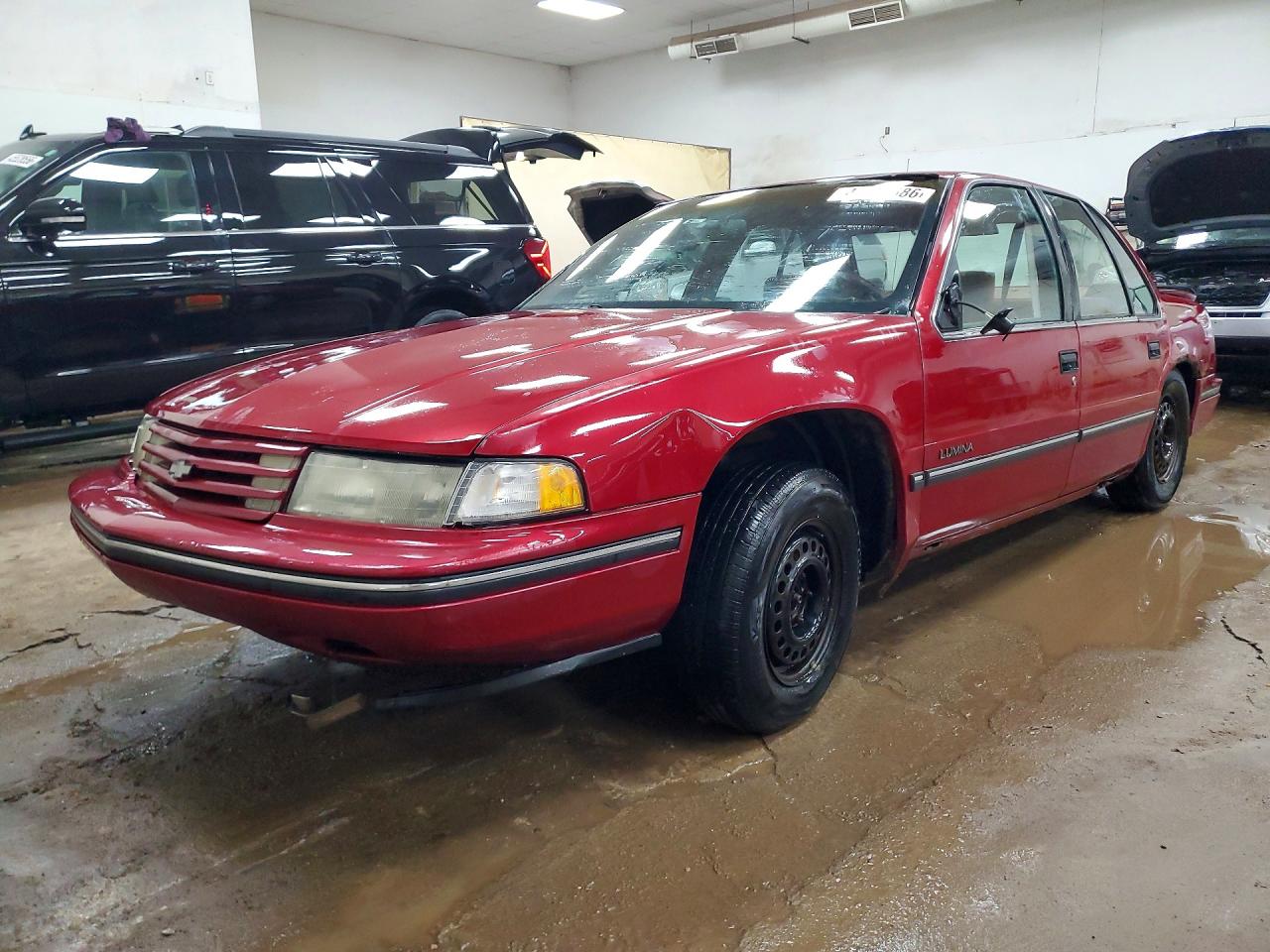 1993 Chevrolet Lumina Red vin: 2G1WL54T4P1118949
