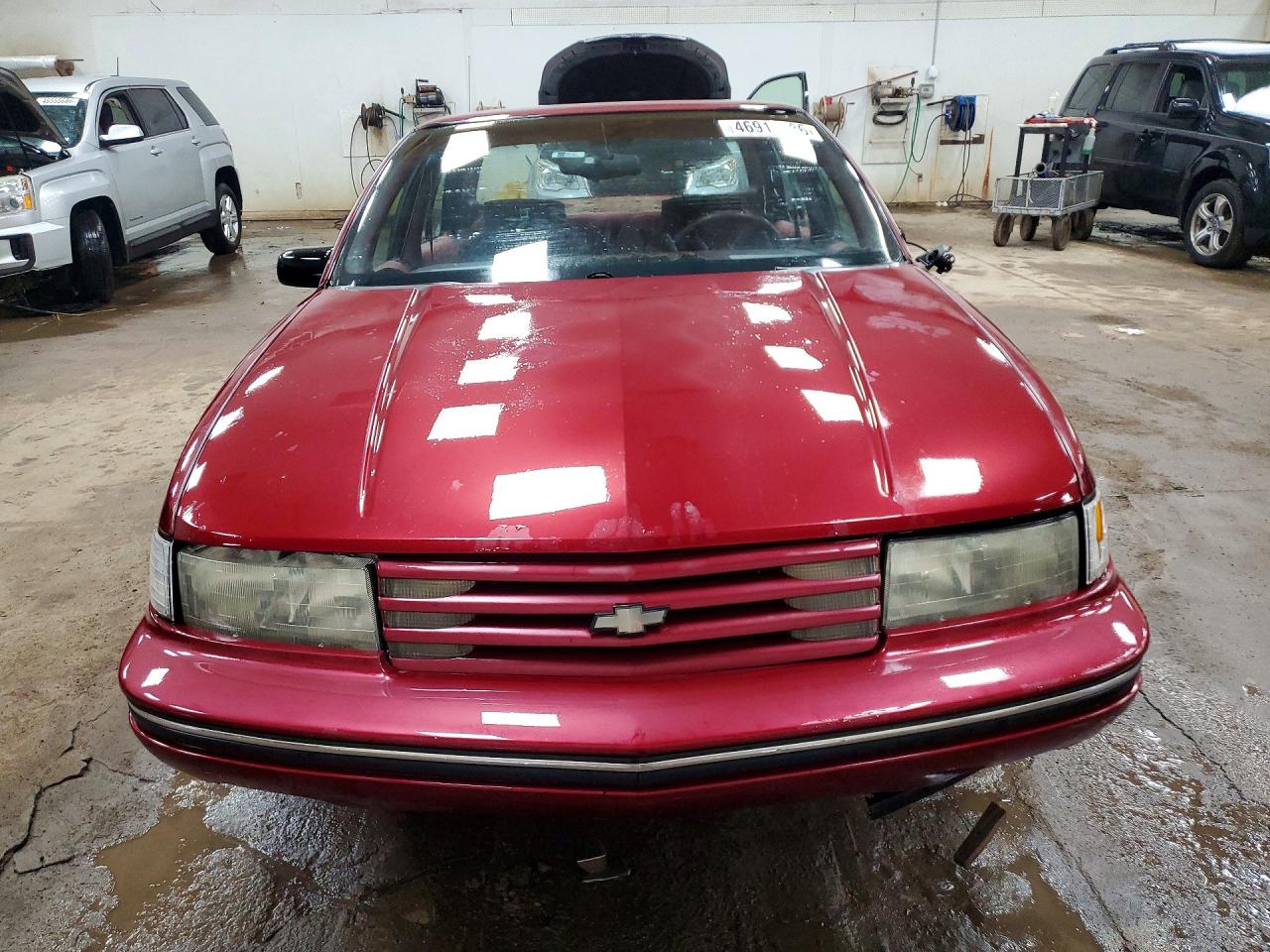1993 Chevrolet Lumina Red vin: 2G1WL54T4P1118949