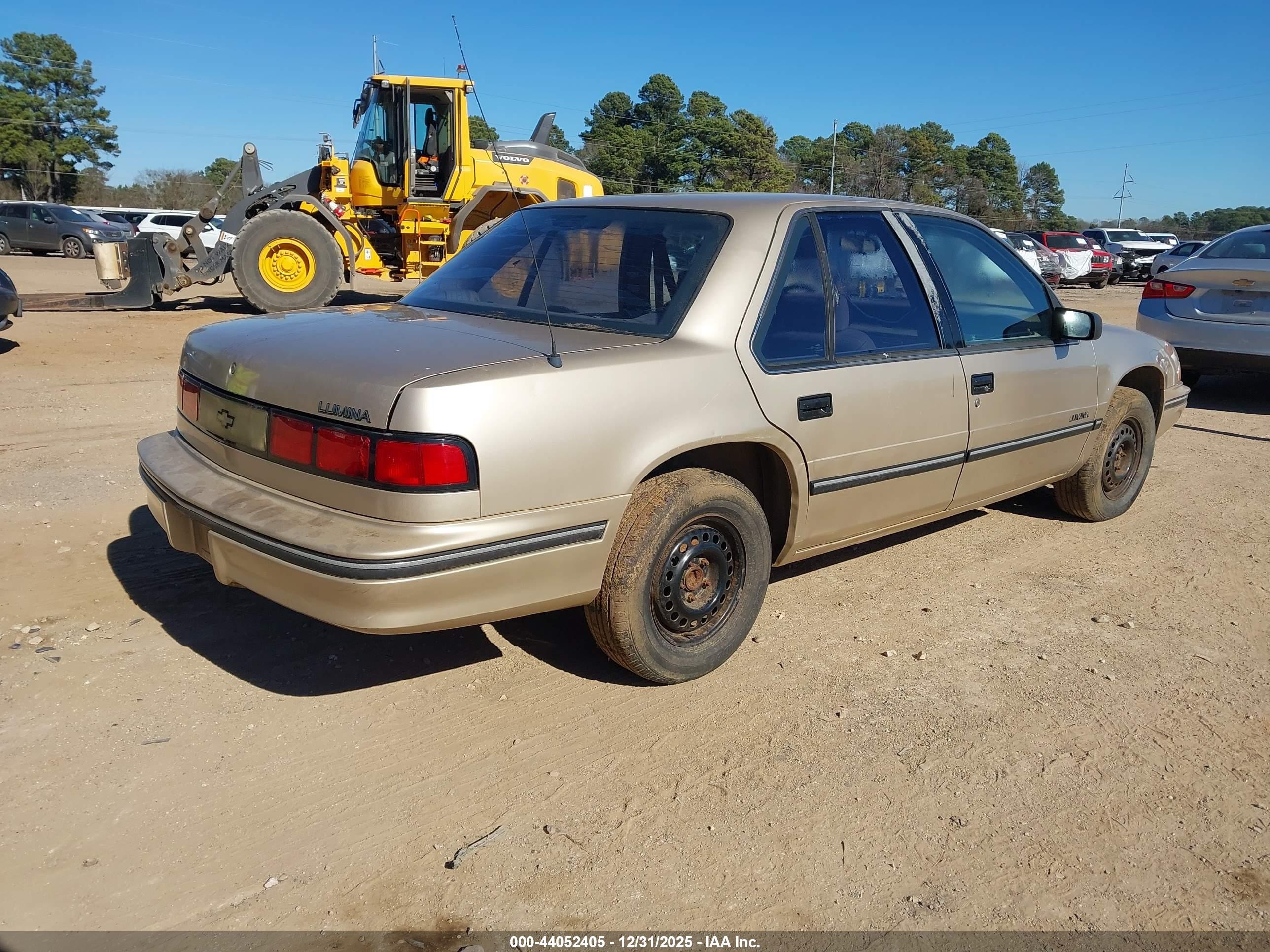 1993 Chevrolet Lumina   Gold vin: 2G1WL54T4P9214730