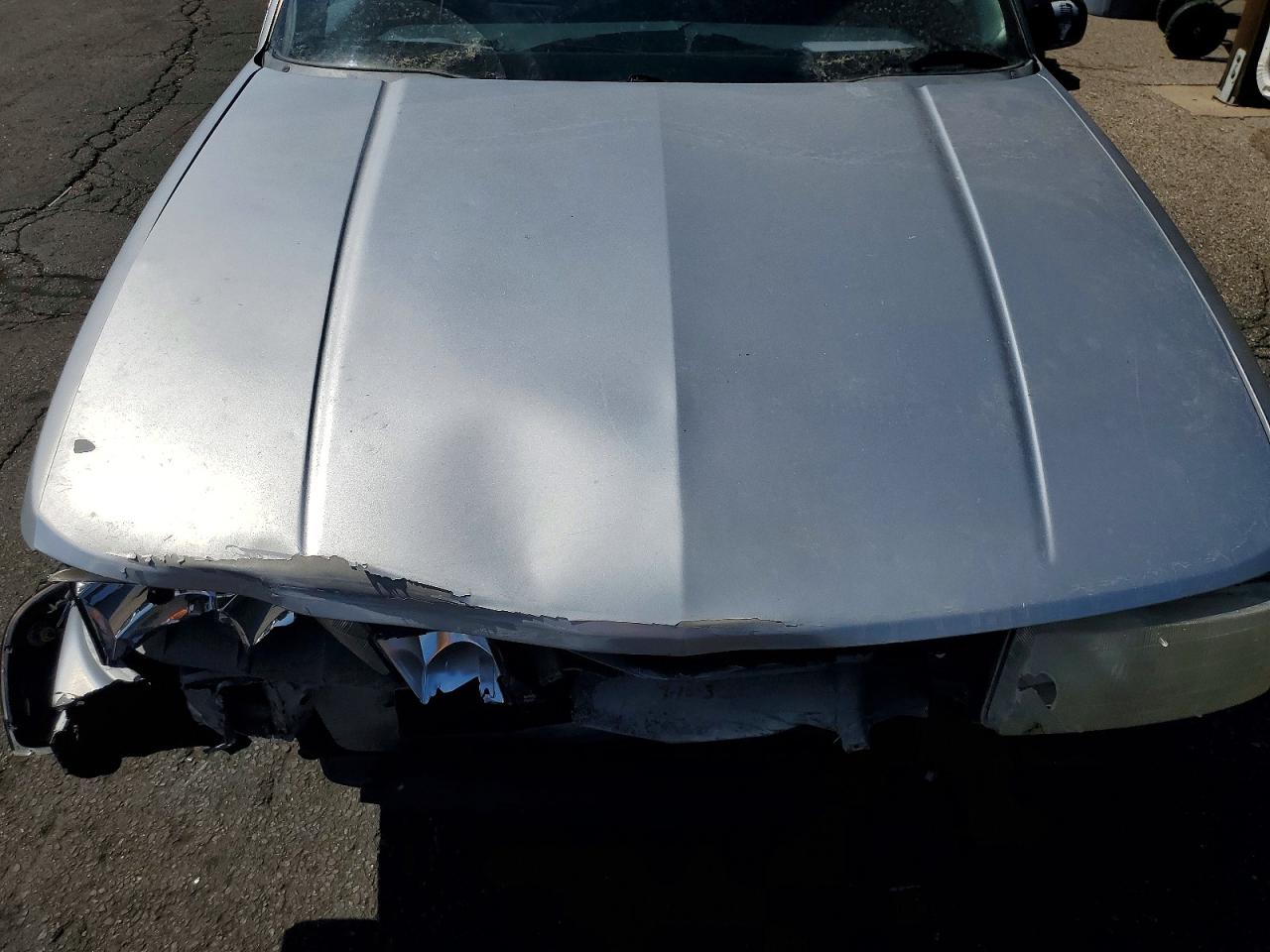 1992 Chevrolet Lumina Silver vin: 2G1WL54T5N1147714