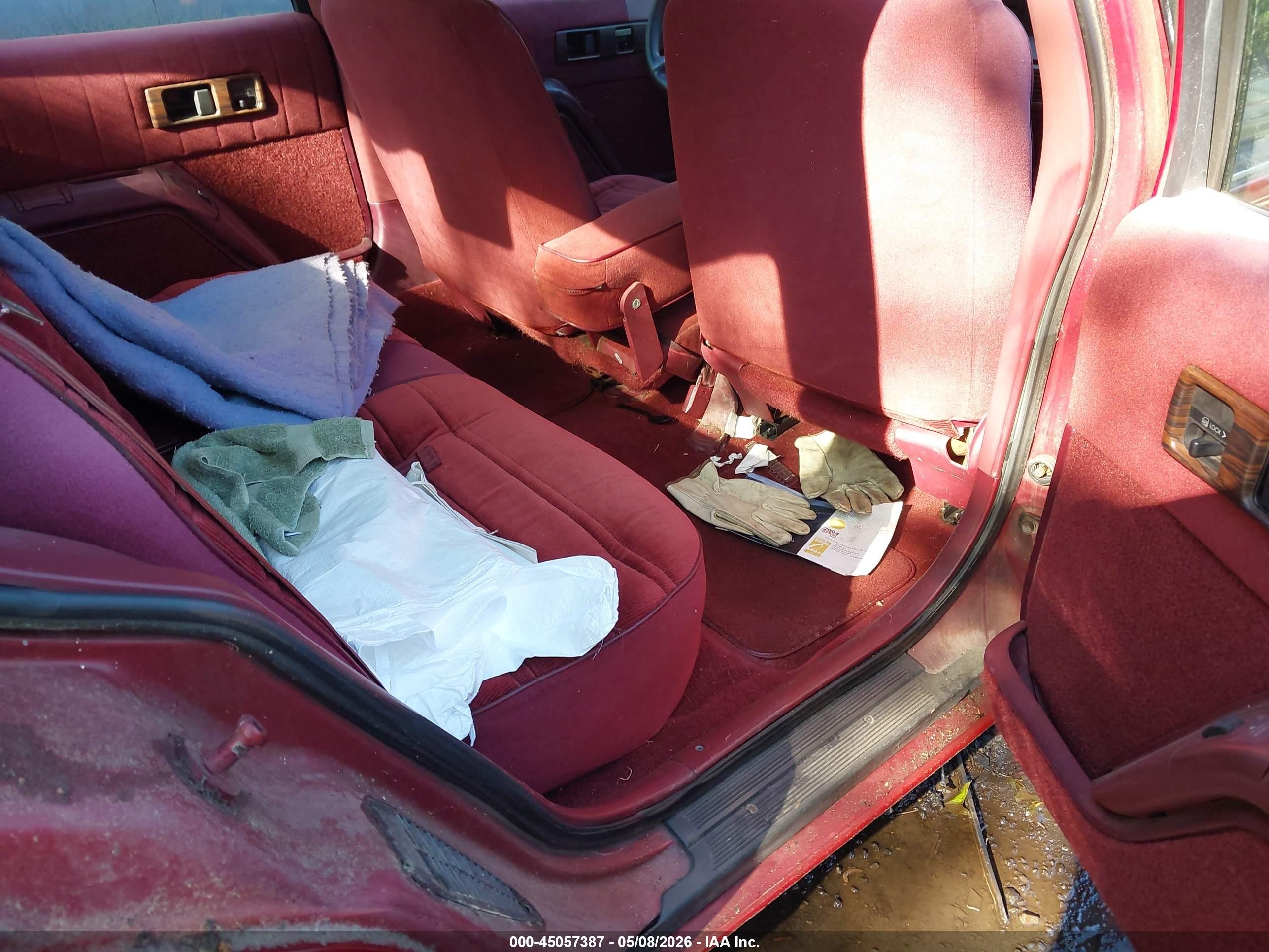 1991 Chevrolet Lumina   Red vin: 2G1WL54TXM1145259