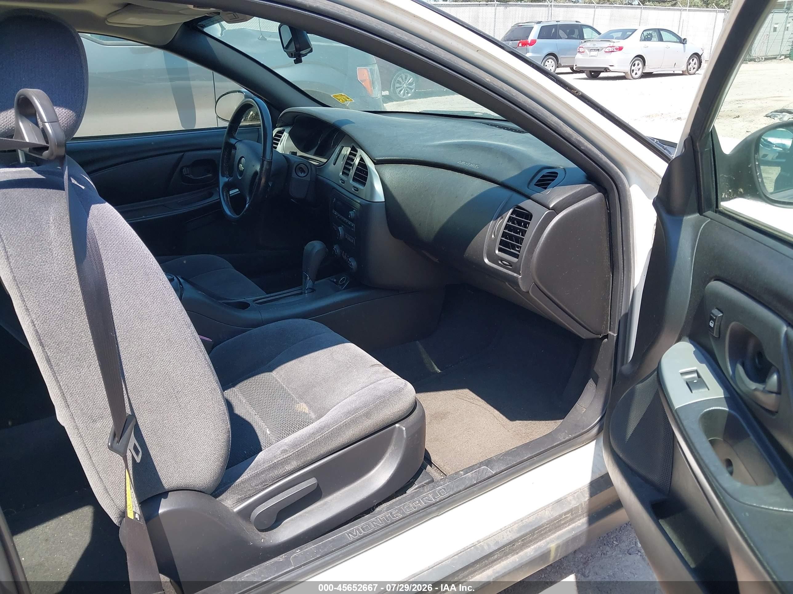 2006 Chevrolet Monte Carlo Lt White vin: 2G1WM15K569323417
