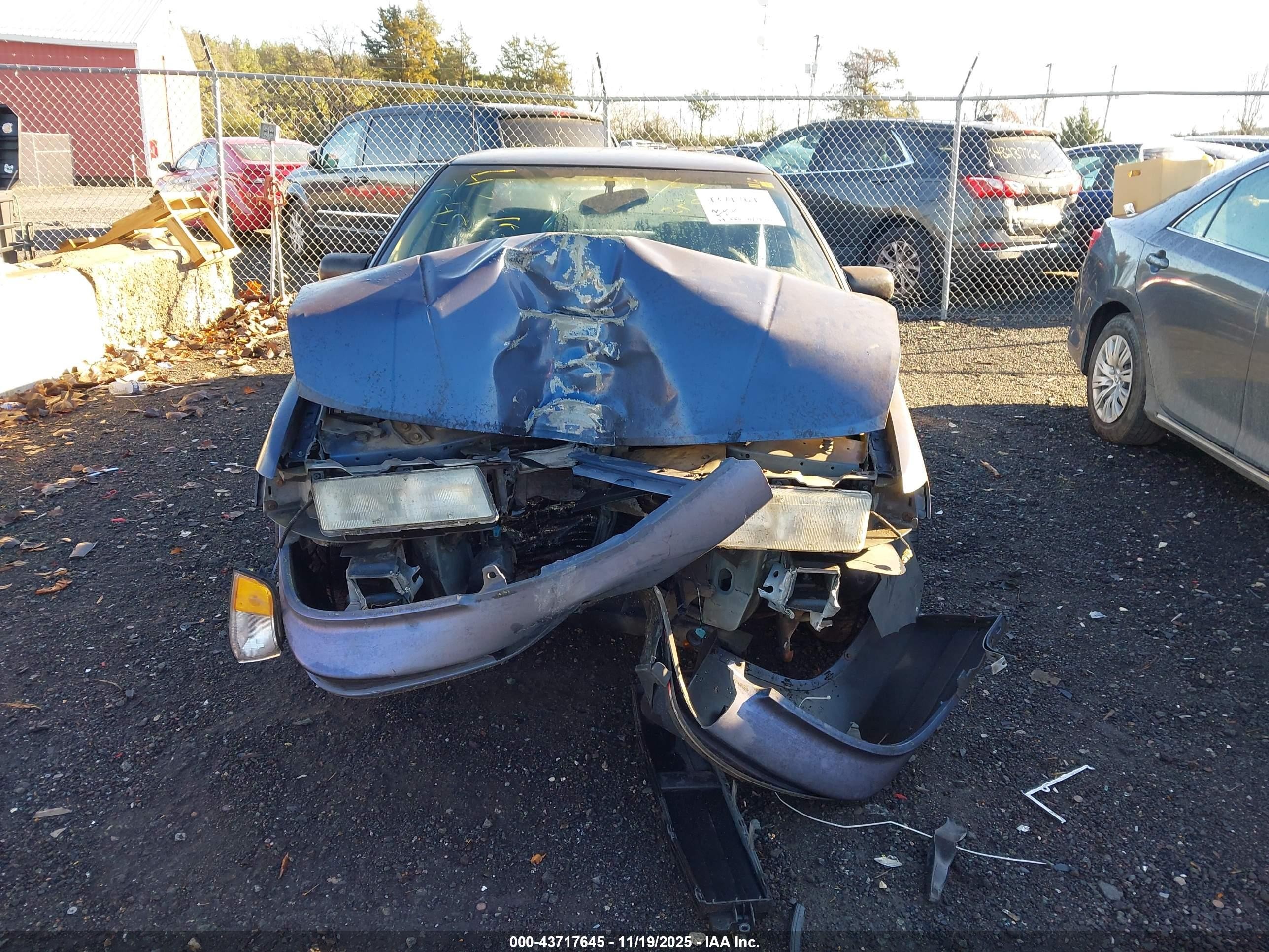 1993 Chevrolet Lumina Euro Blue vin: 2G1WN14T6P9116348