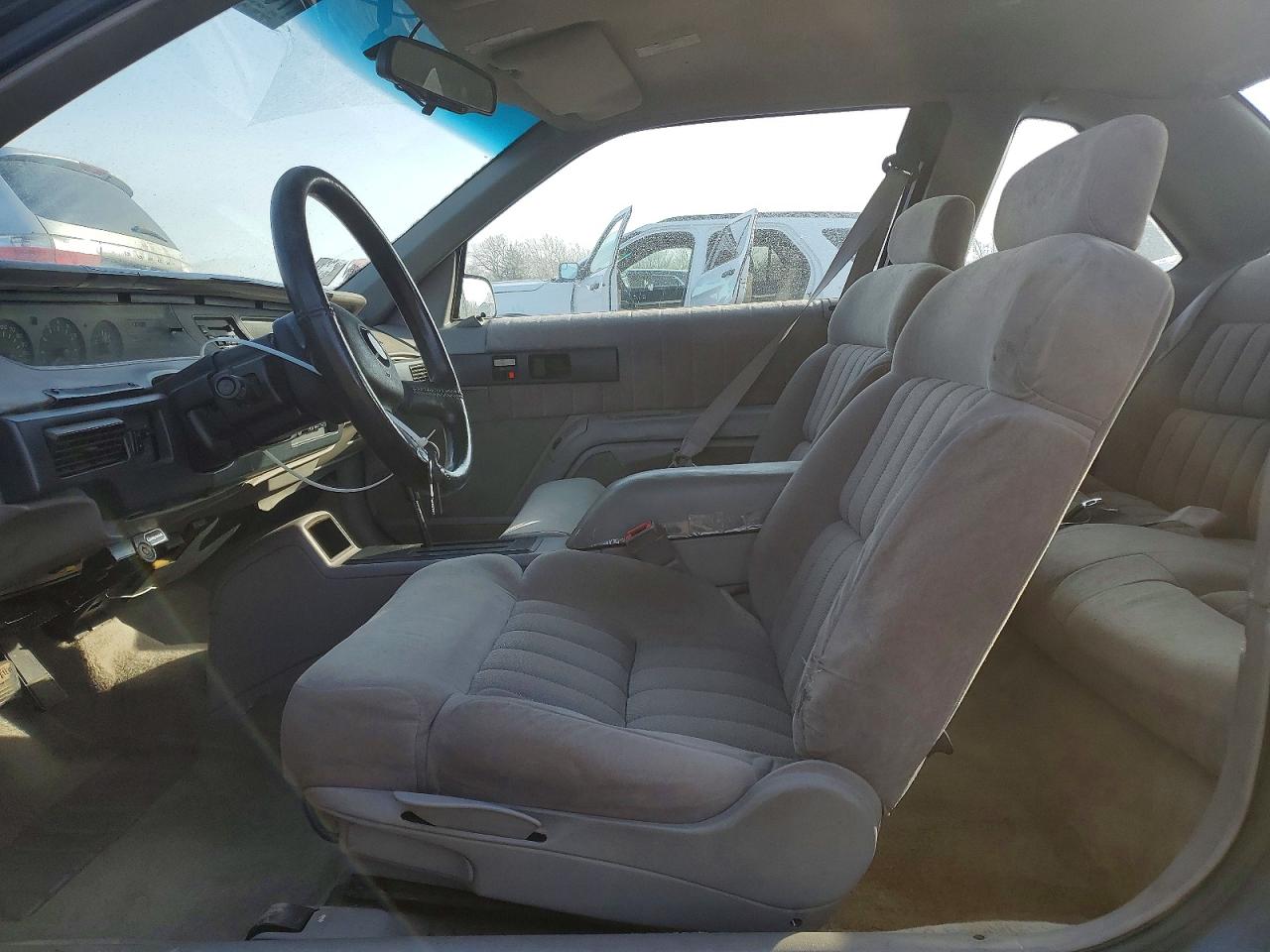 1994 Chevrolet Lumina Euro Blue vin: 2G1WN14T6R9109340