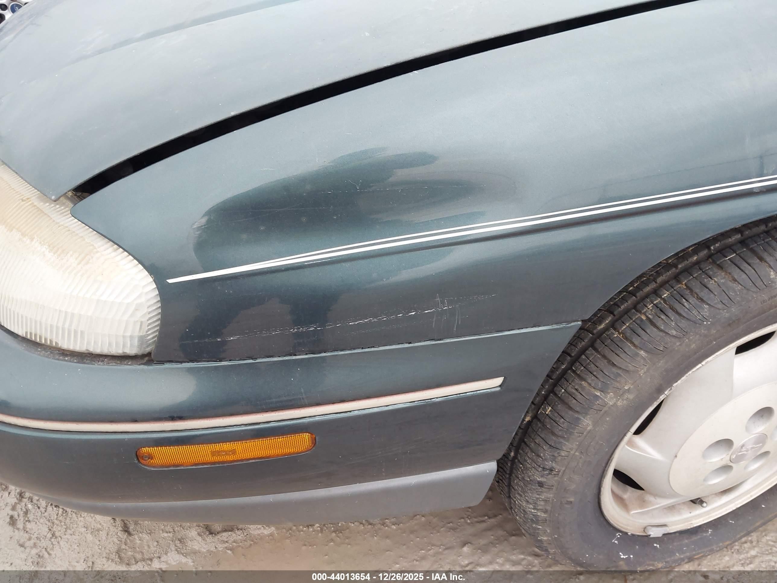 1995 Chevrolet Lumina Ls Зеленый vin: 2G1WN52XXS9158270