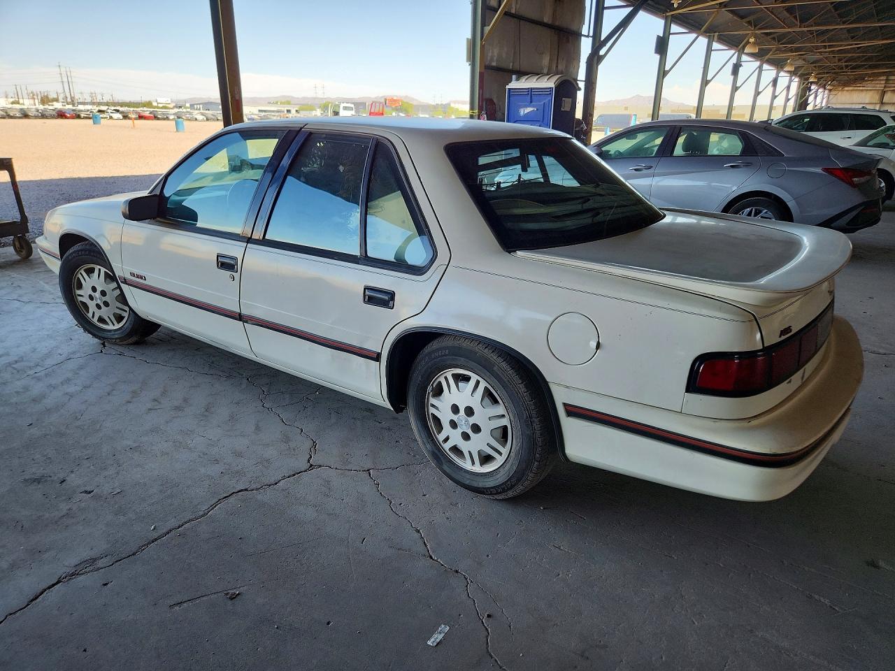 1992 Chevrolet Lumina Euro White vin: 2G1WN54T0N9220726