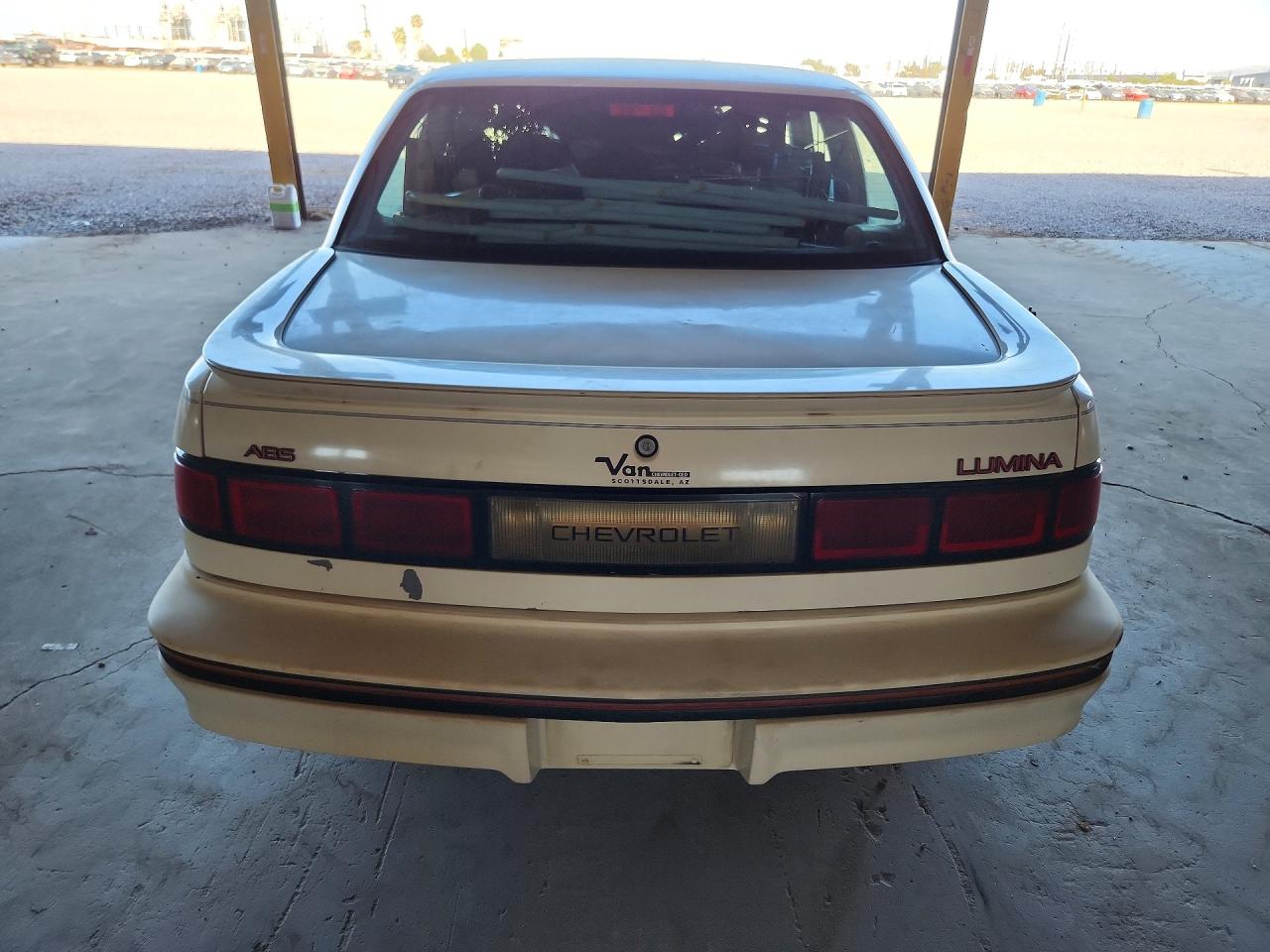 1992 Chevrolet Lumina Euro White vin: 2G1WN54T0N9220726