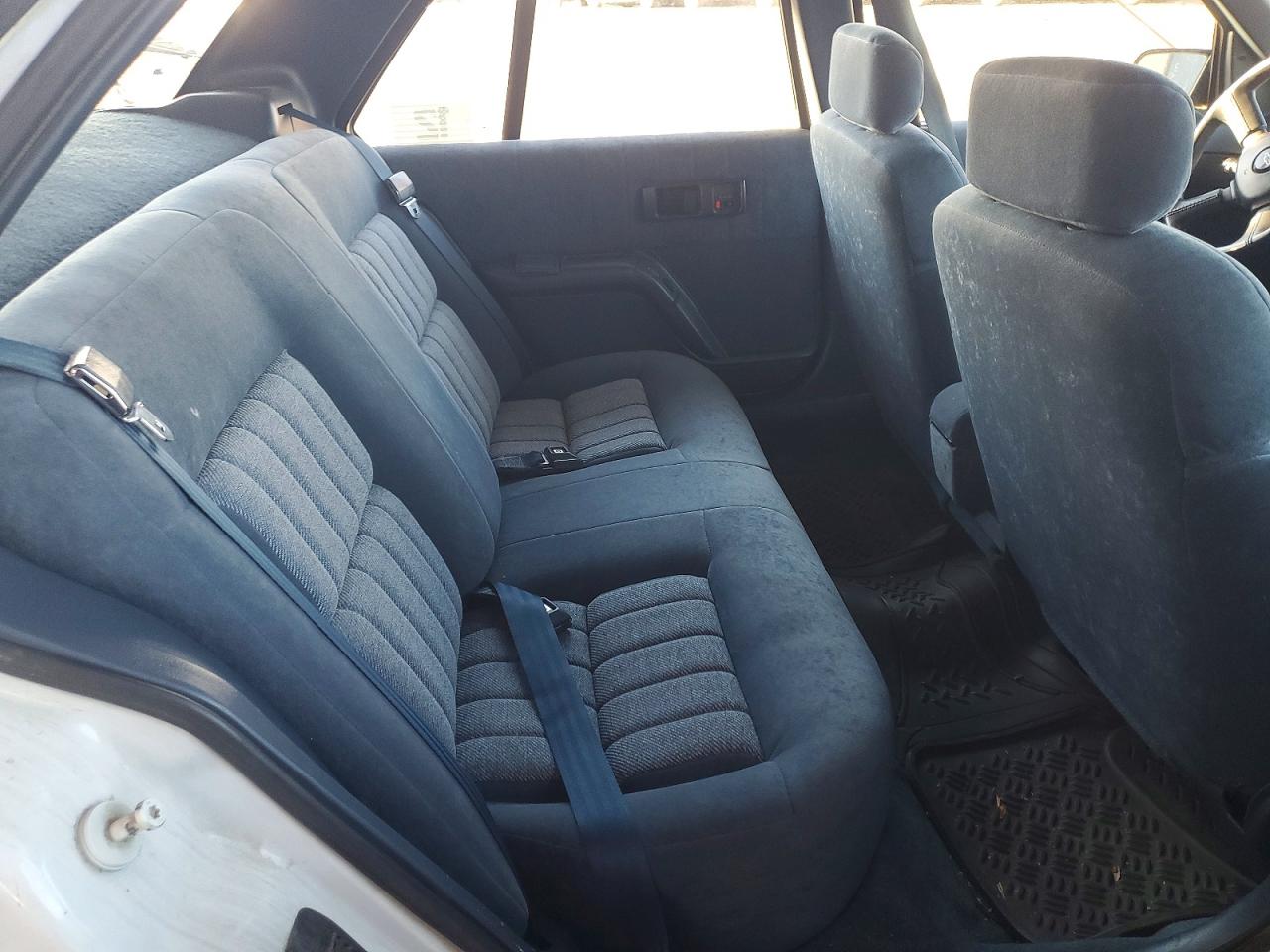 1993 Chevrolet Lumina Euro White vin: 2G1WN54T5P9195812