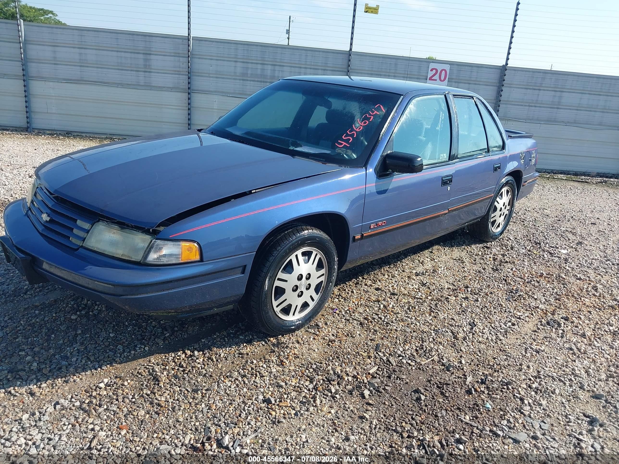 1994 Chevrolet Lumina Euro Blue vin: 2G1WN54T5R9162604