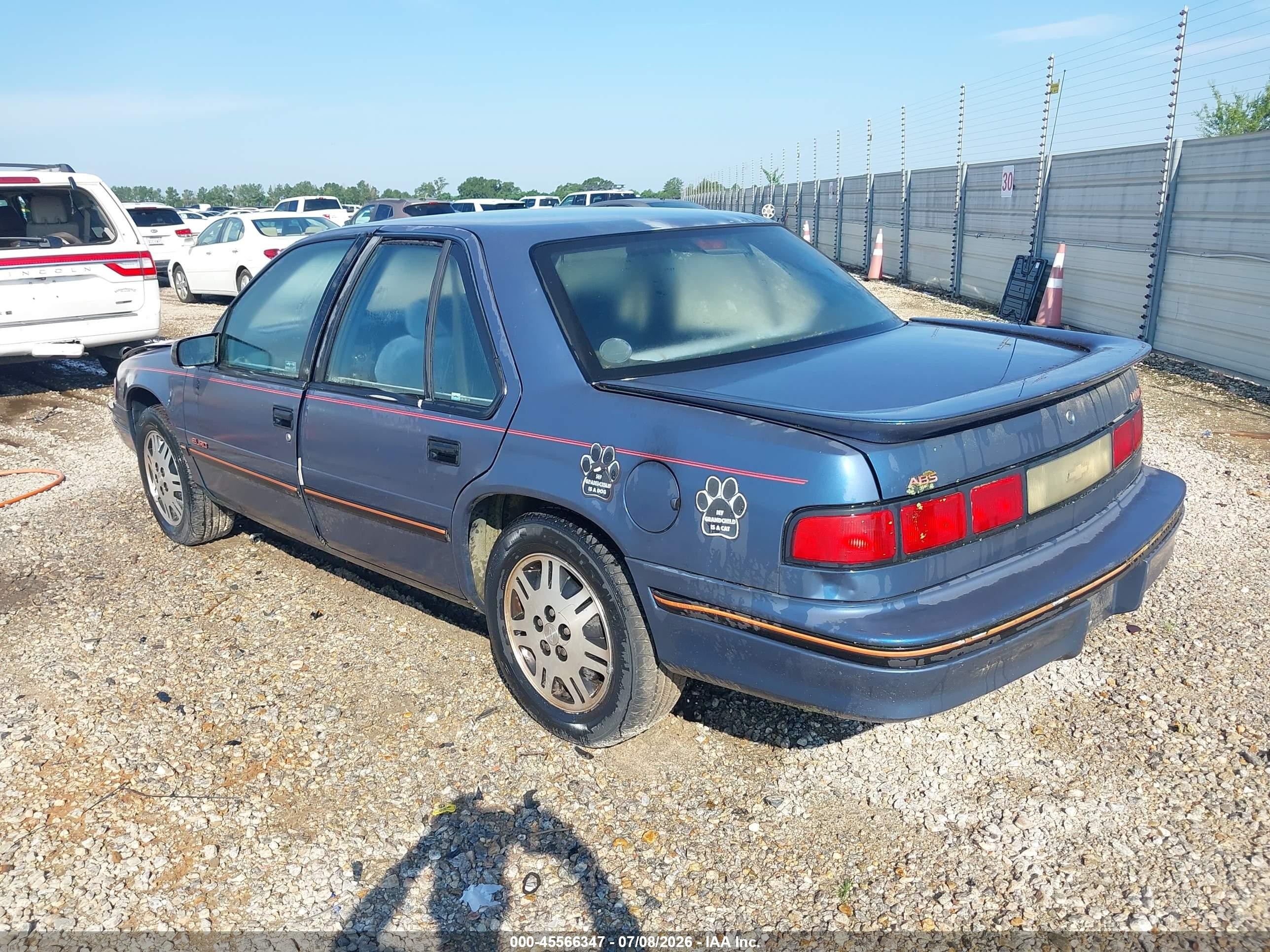 1994 Chevrolet Lumina Euro Blue vin: 2G1WN54T5R9162604