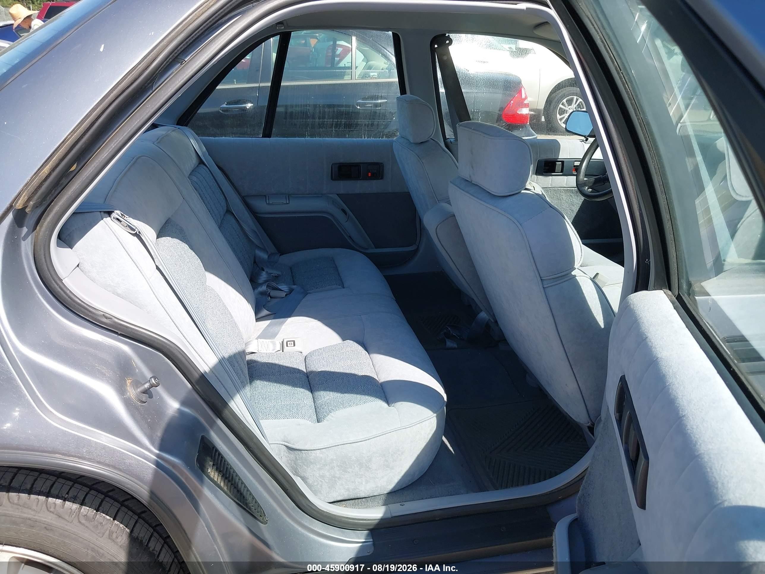 1990 Chevrolet Lumina Euro Silver vin: 2G1WN54T7L9306399