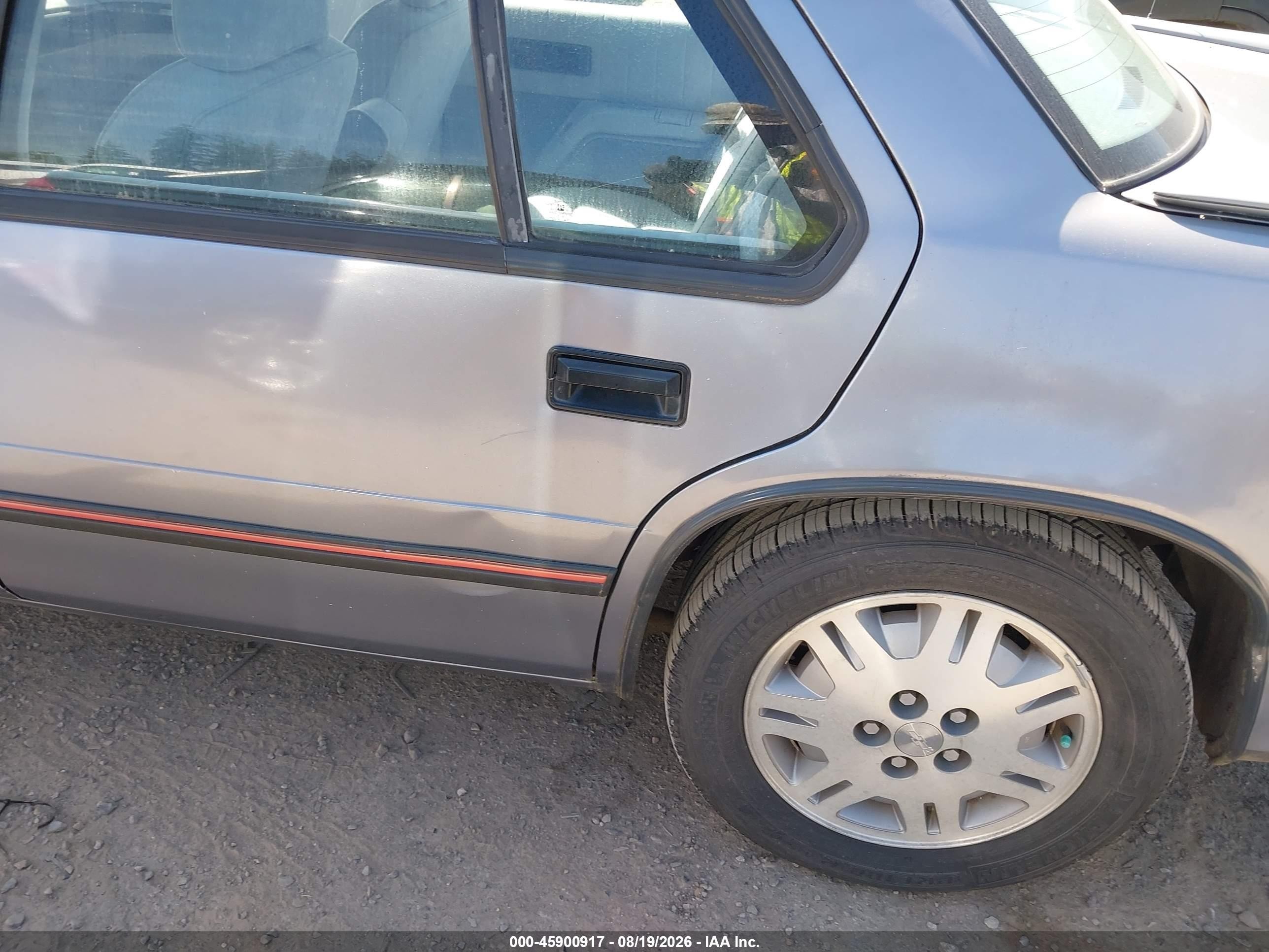1990 Chevrolet Lumina Euro Silver vin: 2G1WN54T7L9306399