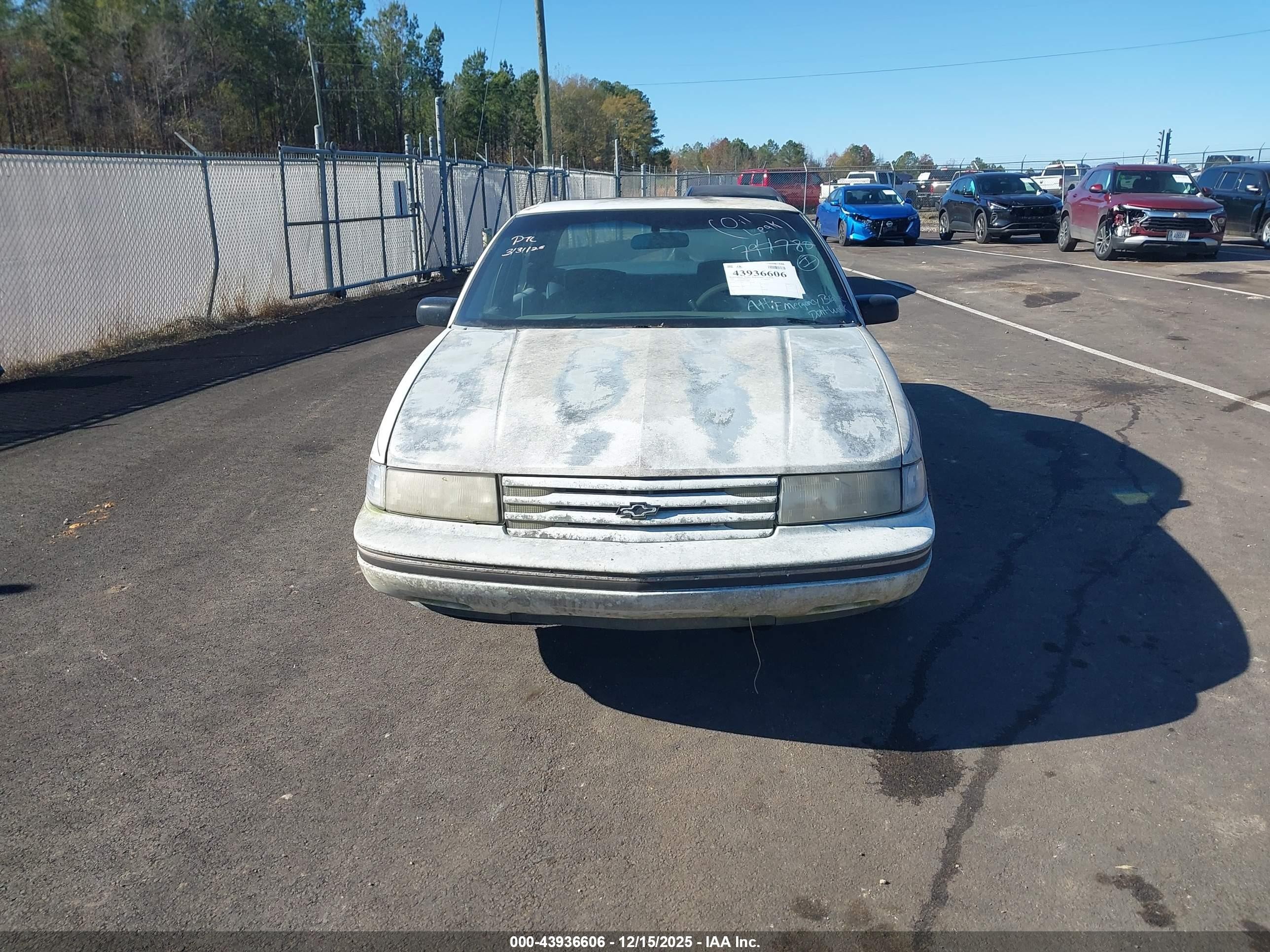 1991 Chevrolet Lumina Euro White vin: 2G1WN54T8M1150826