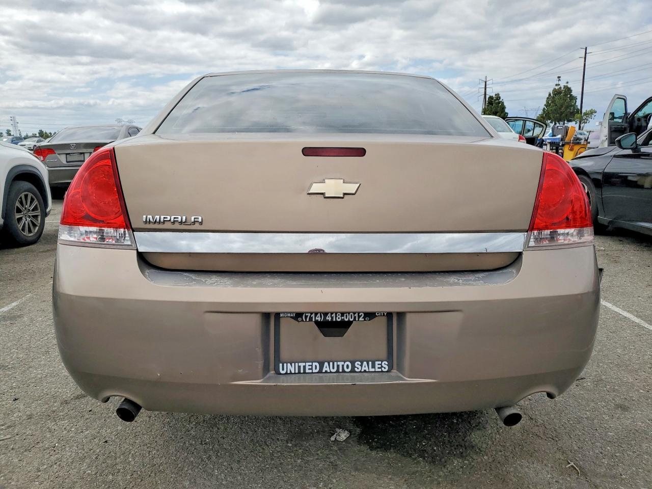 2006 Chevrolet Impala Police Silver vin: 2G1WS551369373429