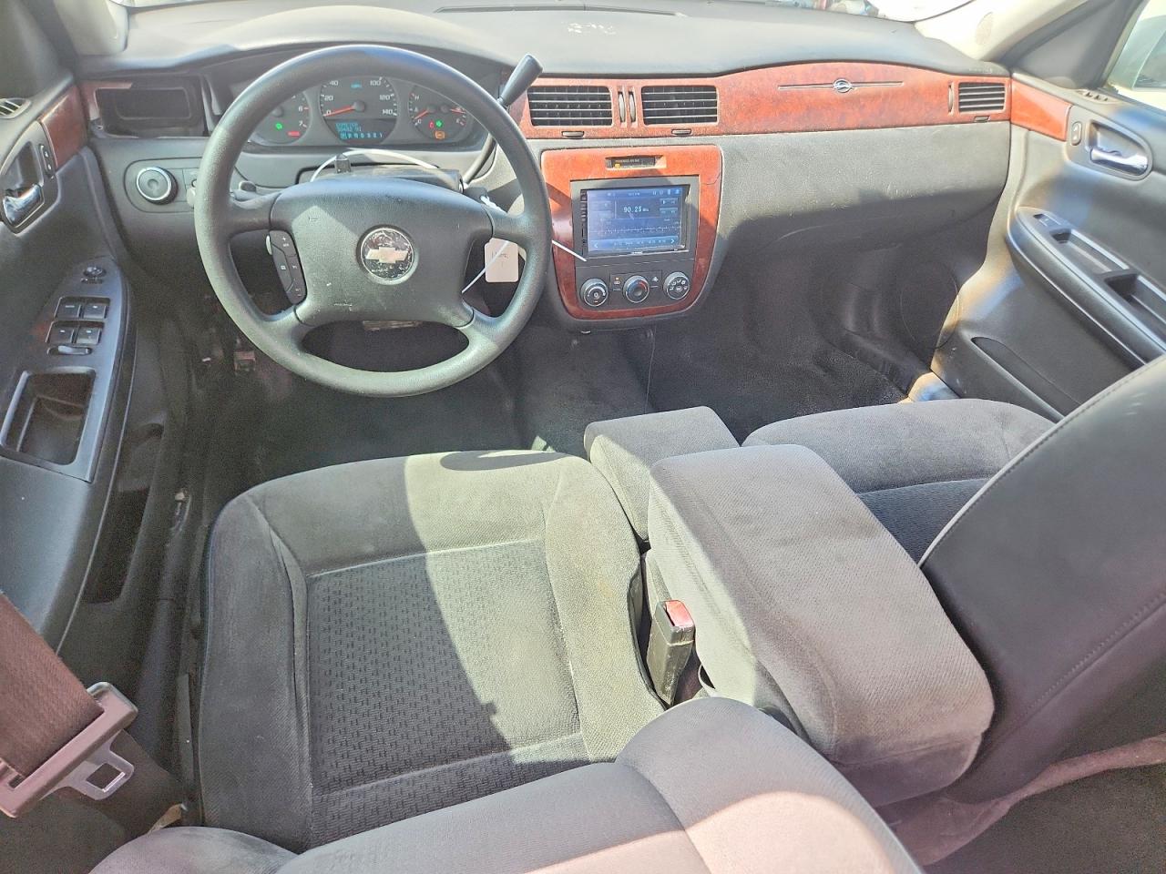 2006 Chevrolet Impala Police White vin: 2G1WS551969399971
