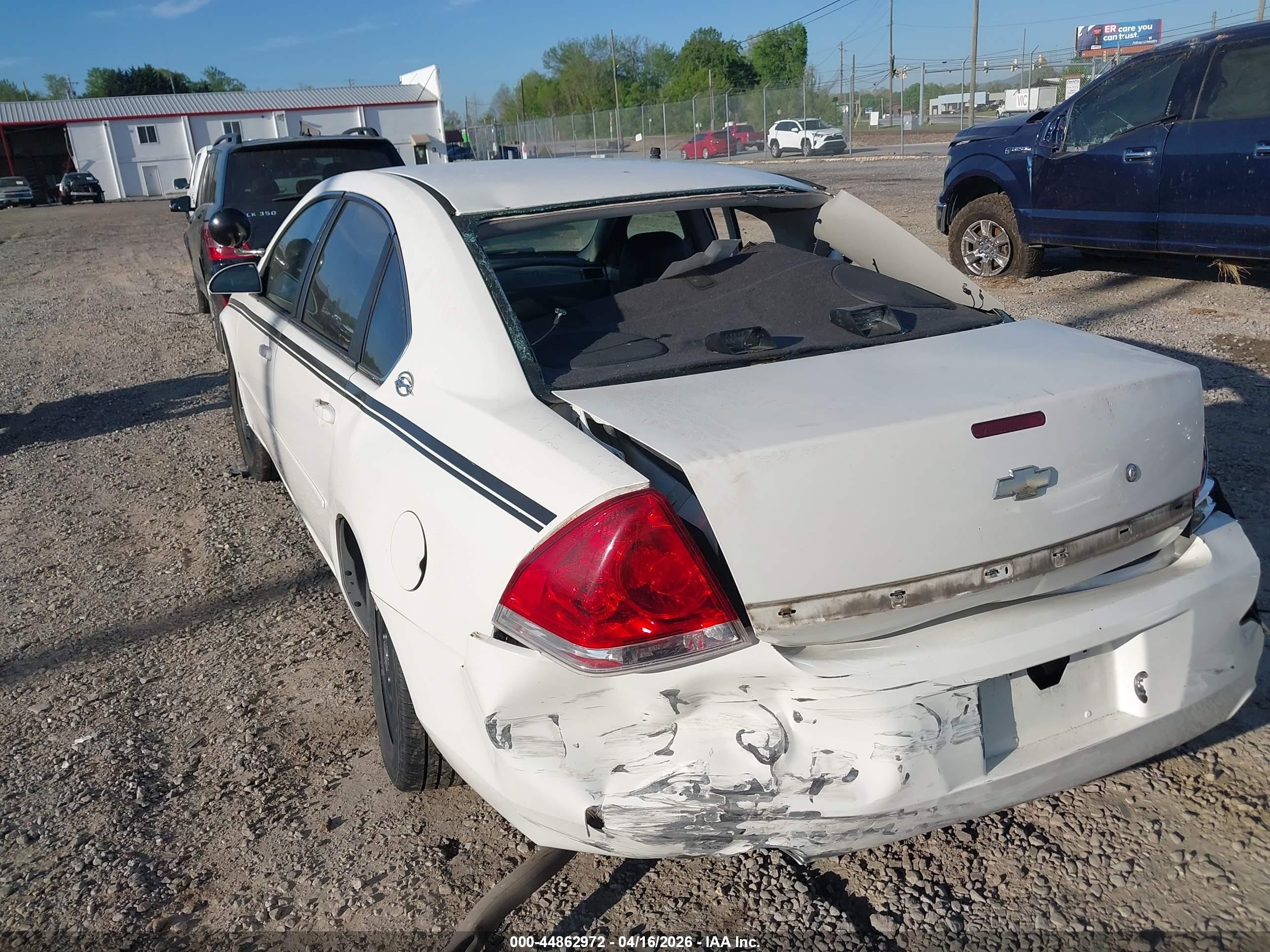 2008 Chevrolet Impala Police White vin: 2G1WS553681280651