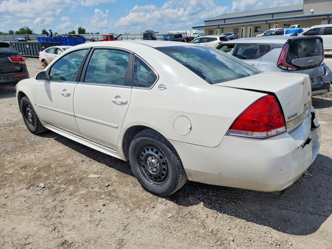 2009 Chevrolet Impala Police White vin: 2G1WS57M191283917