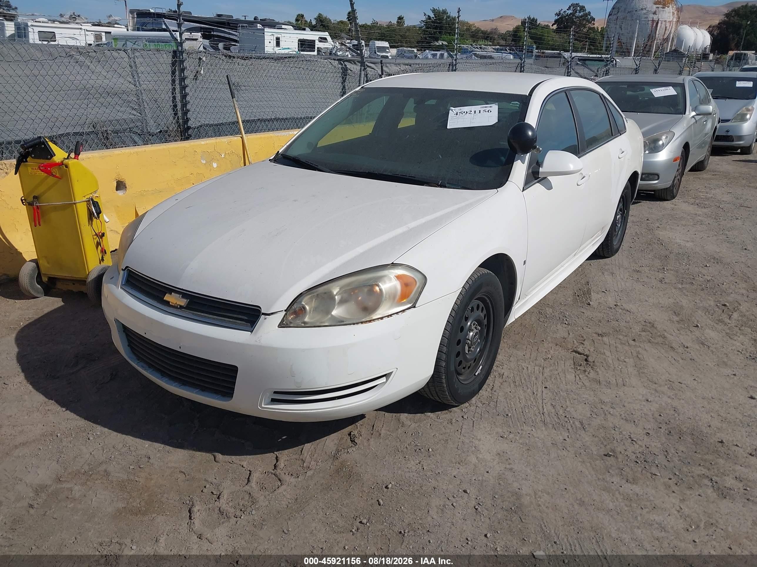 2009 Chevrolet Impala Police White vin: 2G1WS57M291312146