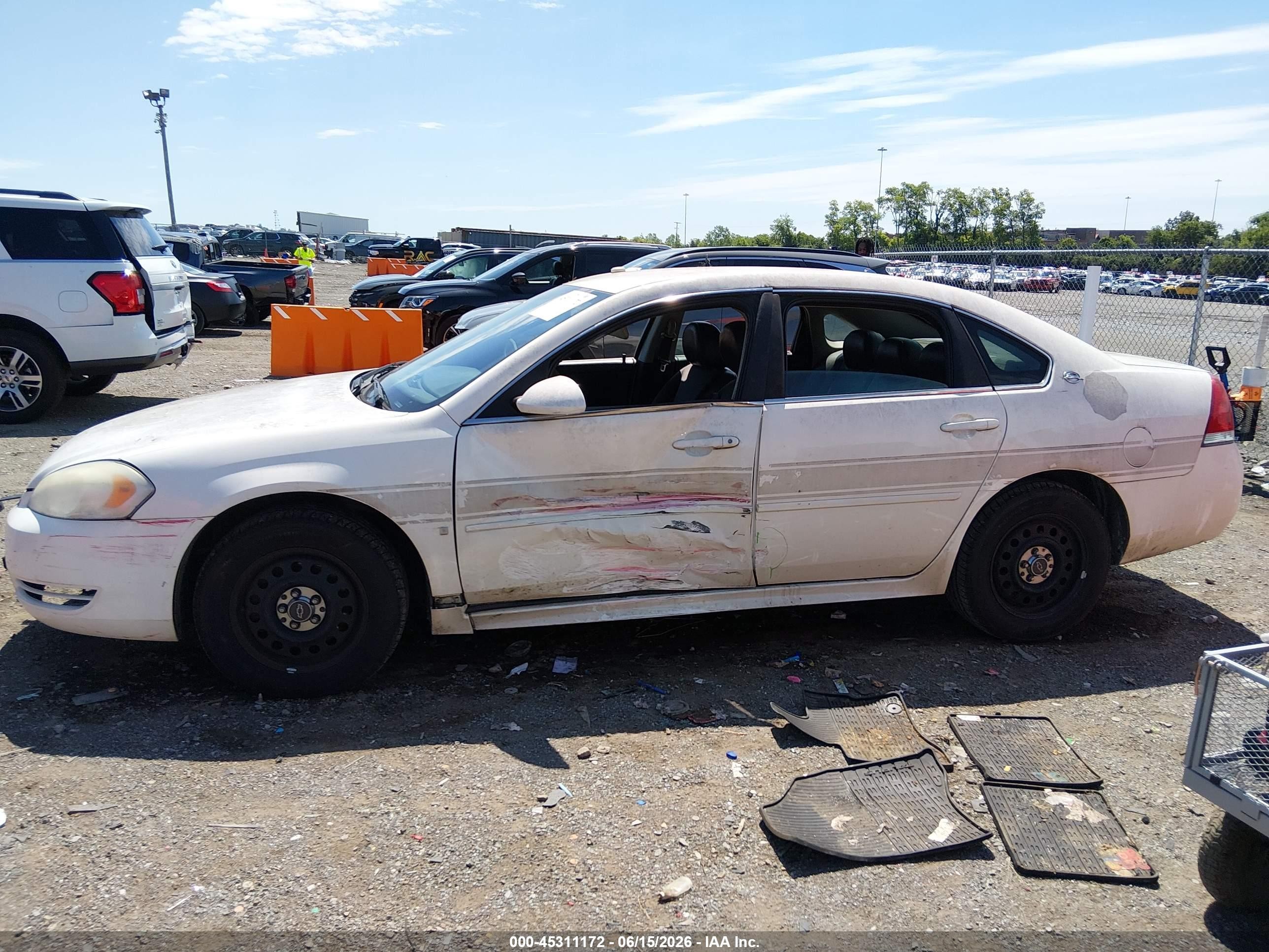 2009 Chevrolet Impala Police Белый vin: 2G1WS57M591313999