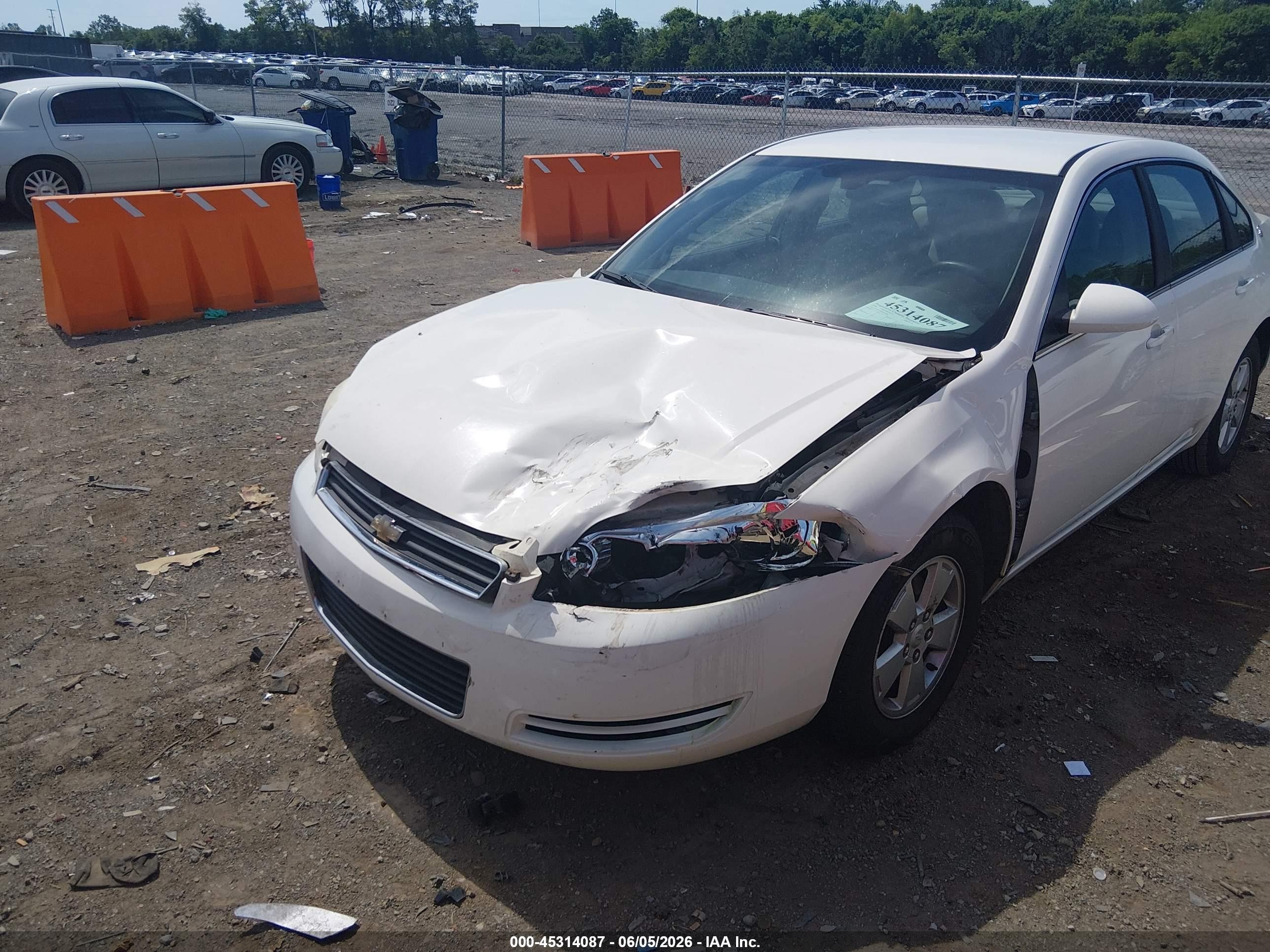 2008 Chevrolet Impala Lt Белый vin: 2G1WT55K081225861