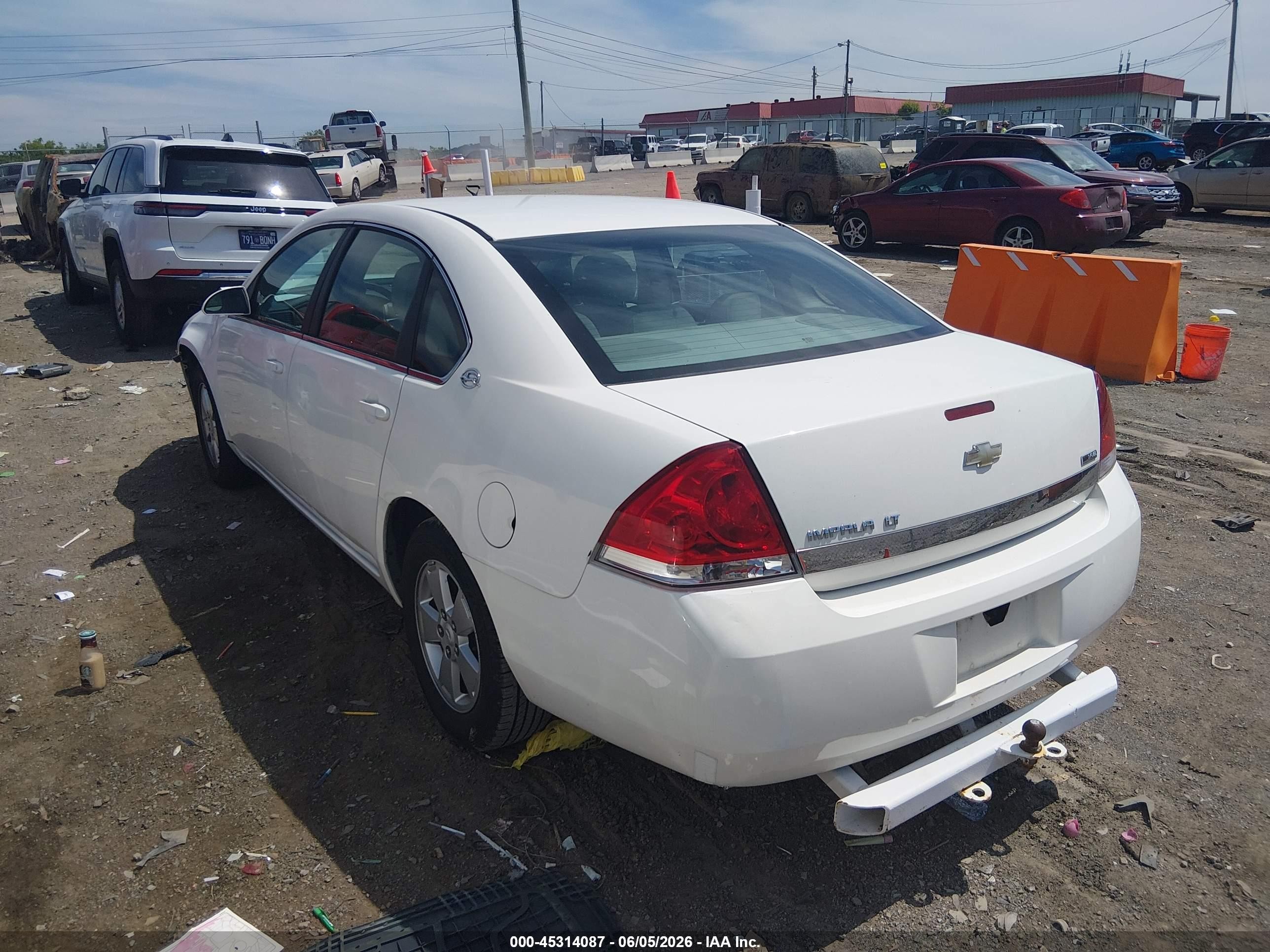 2008 Chevrolet Impala Lt Белый vin: 2G1WT55K081225861