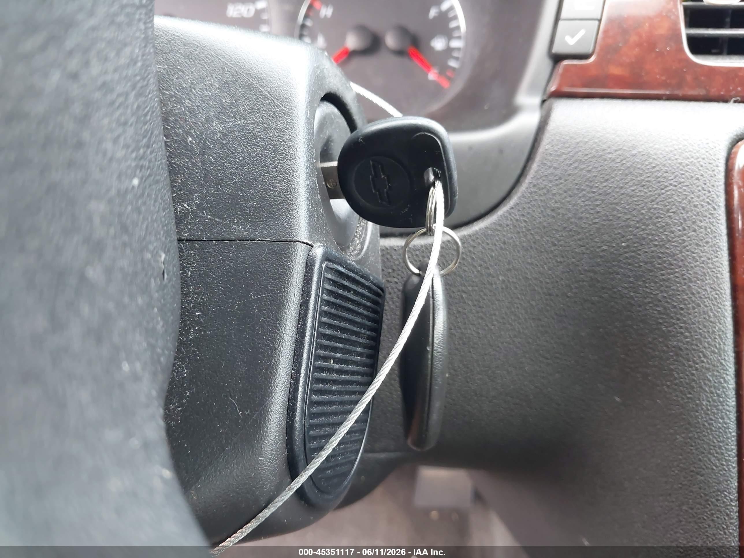 2008 Chevrolet Impala Lt Серый vin: 2G1WT55K081272680