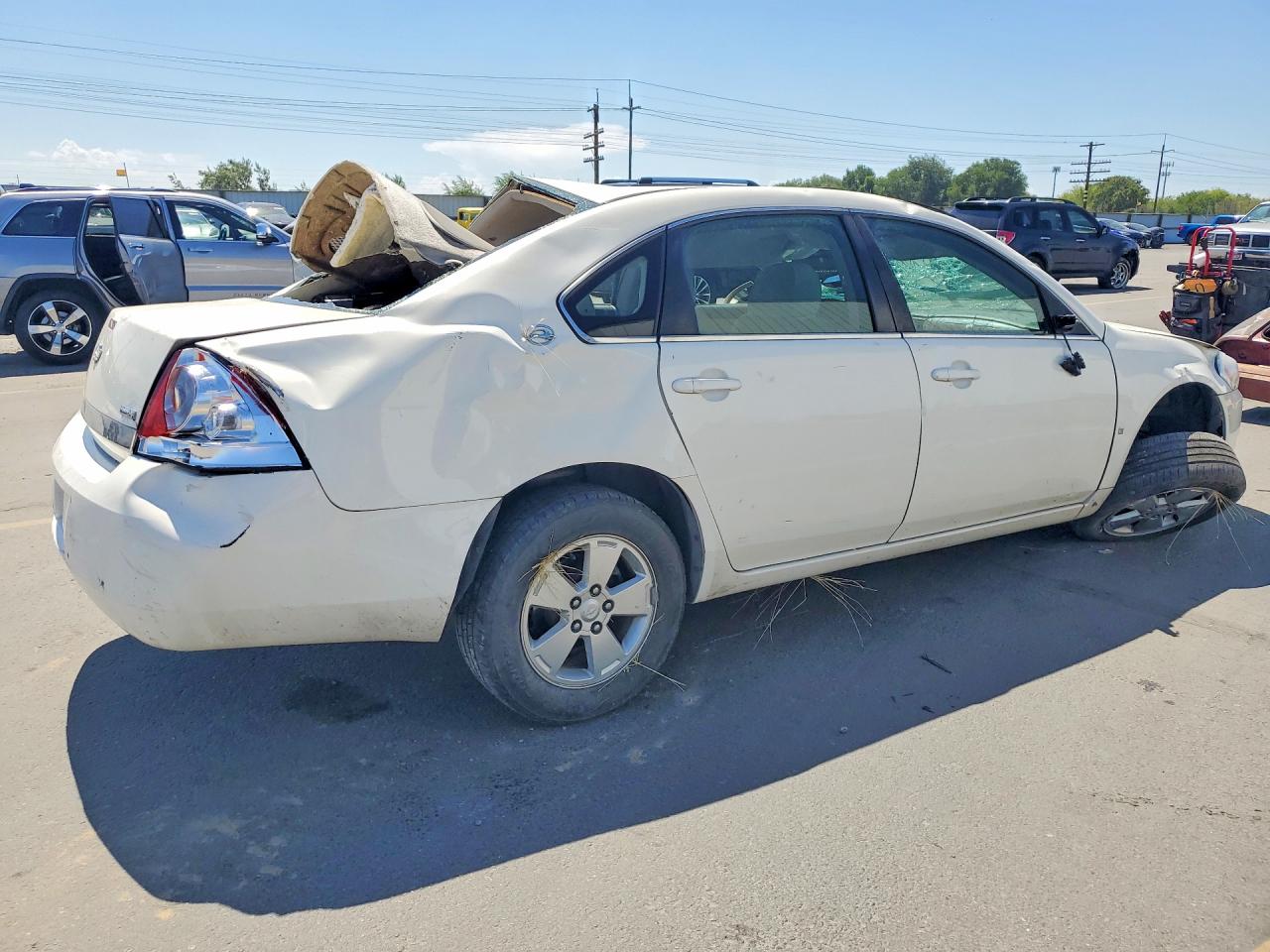 2008 Chevrolet Impala White vin: 2G1WT55K189189311
