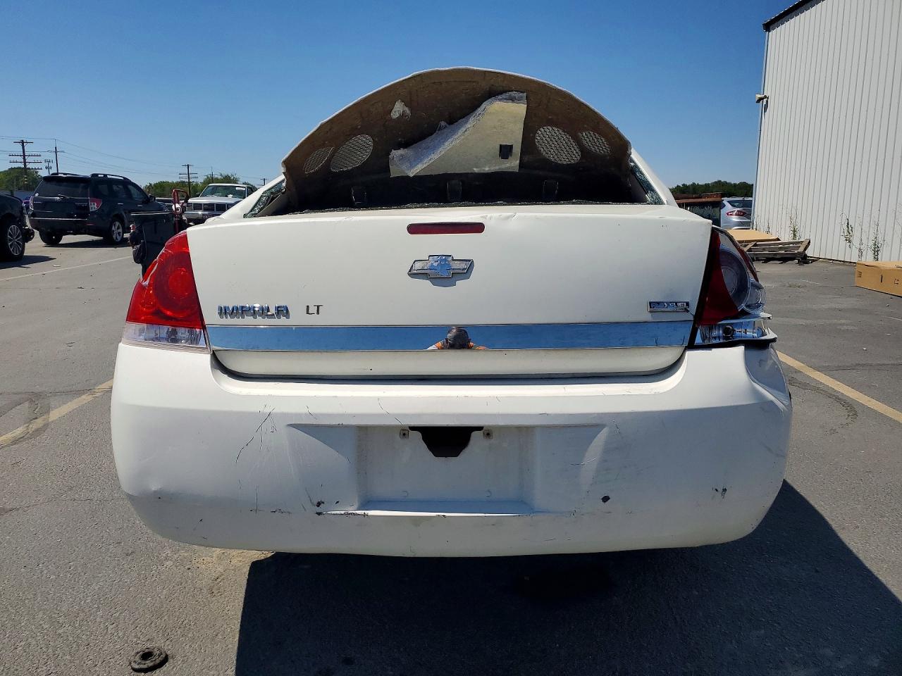 2008 Chevrolet Impala White vin: 2G1WT55K189189311