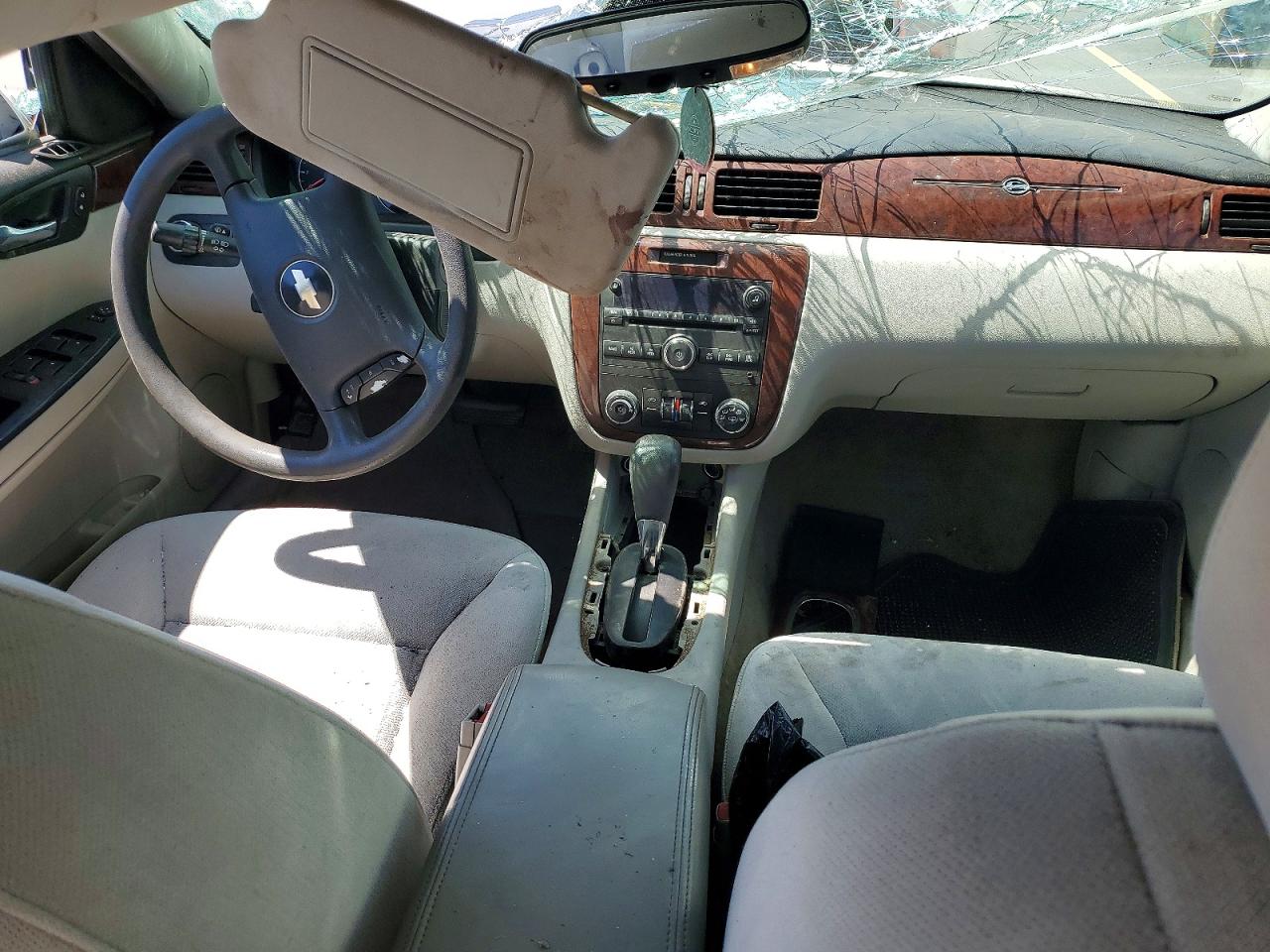 2008 Chevrolet Impala White vin: 2G1WT55K189189311