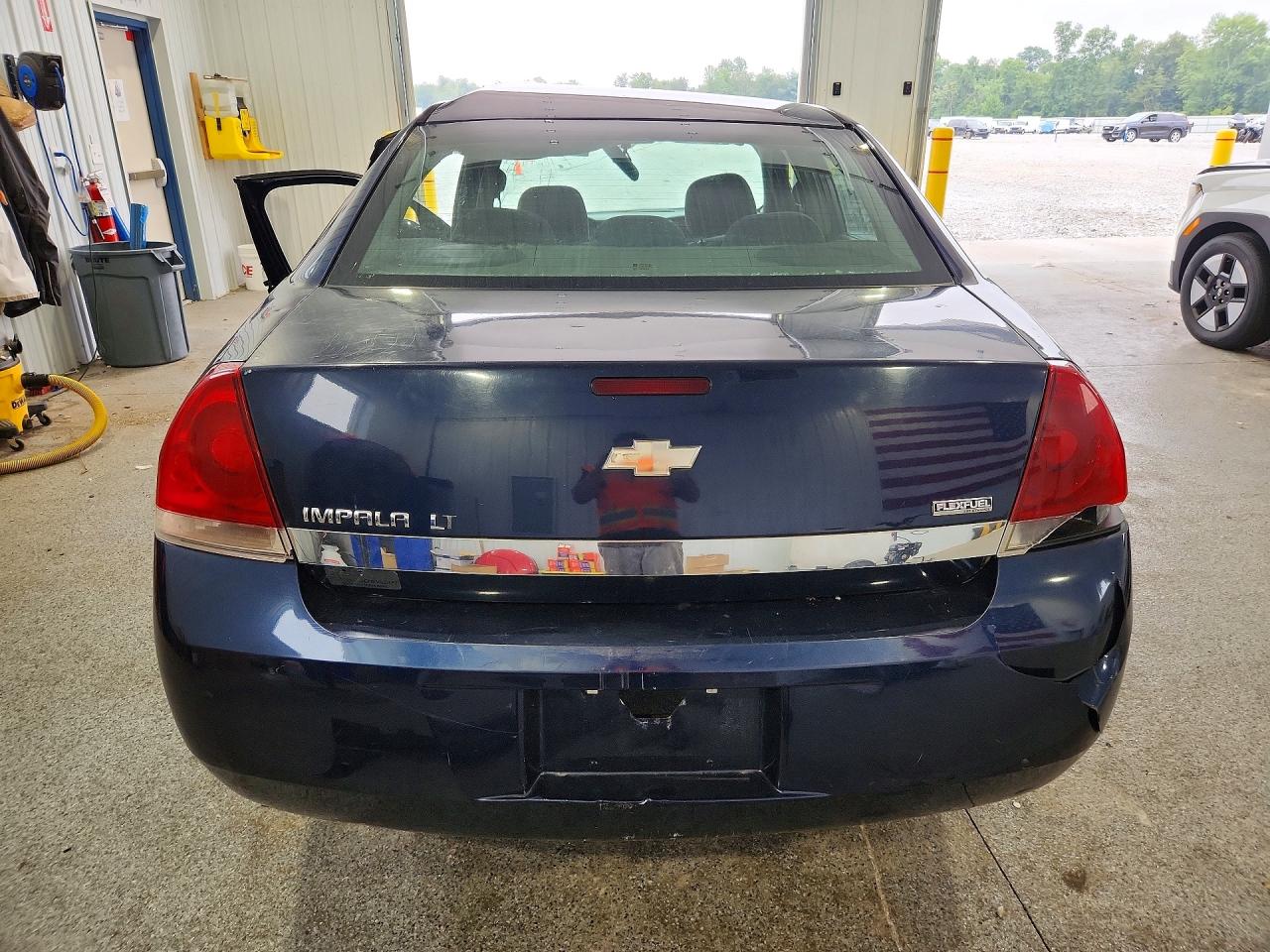 2007 Chevrolet Impala Lt Blue vin: 2G1WT55K779175833