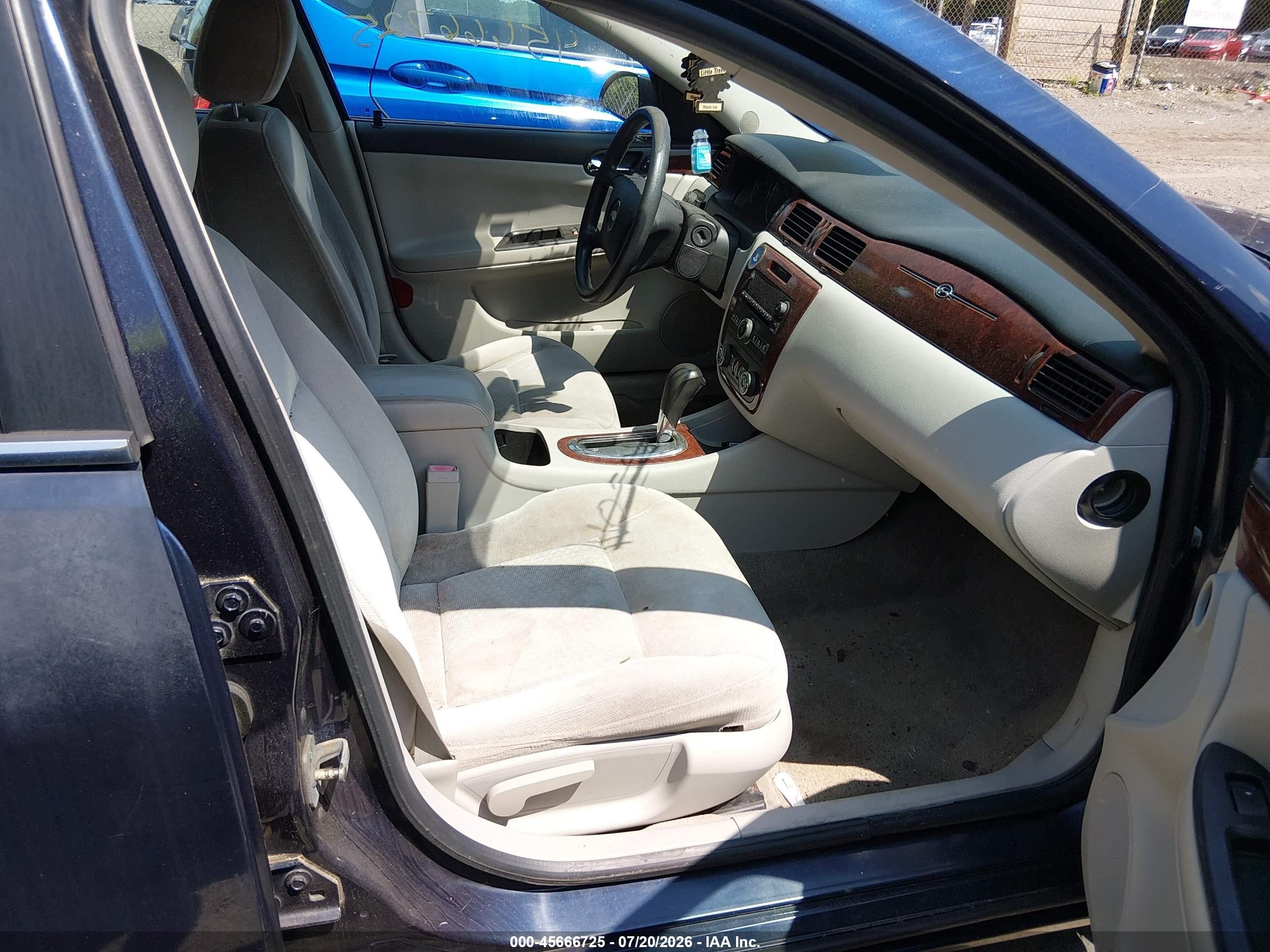 2008 Chevrolet Impala Lt Blue vin: 2G1WT55K889132782